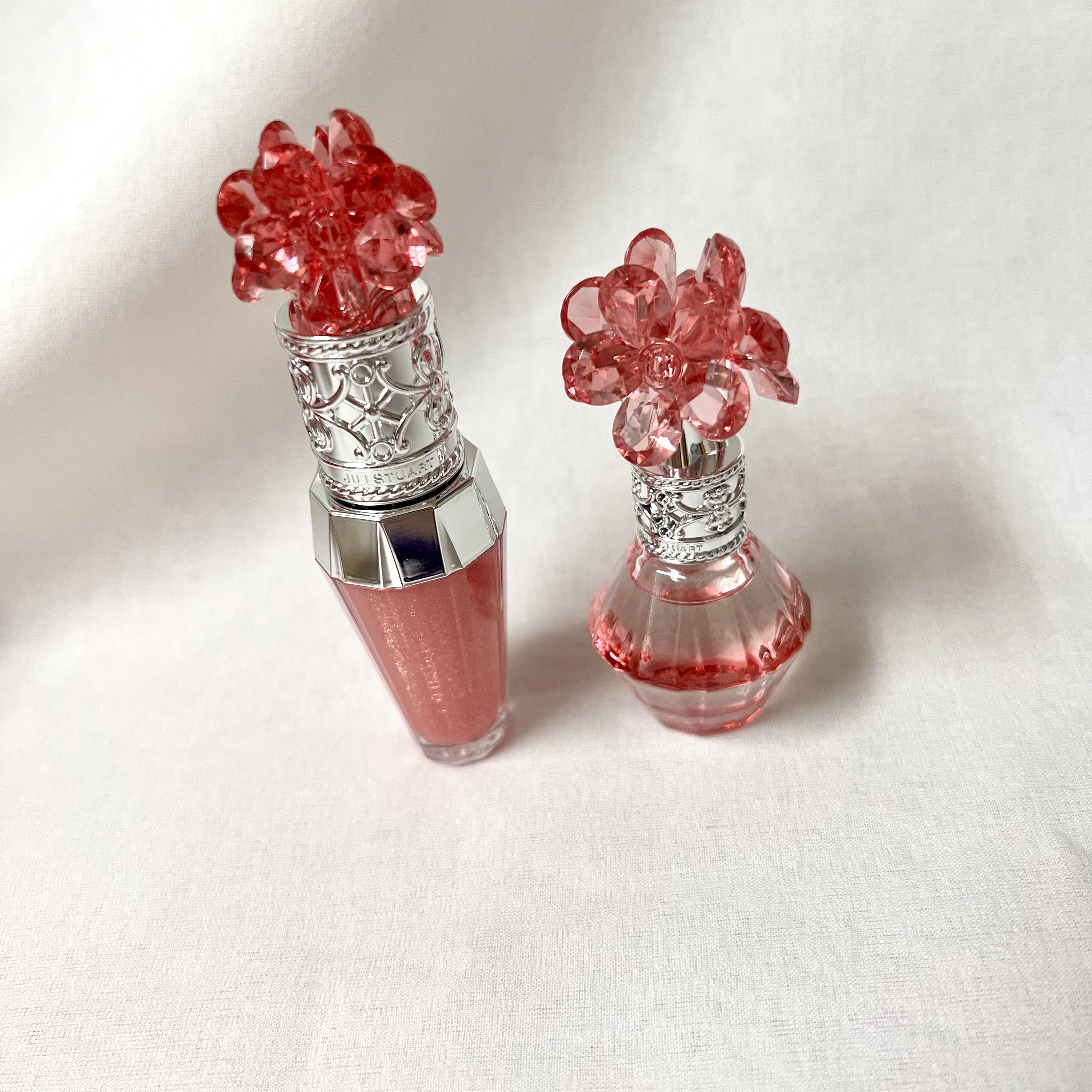 ジルスチュアート クリスタルブルーム プロミスドラブ  オードパルファン & リップブーケセラム/JILL STUART/その他キットセットを使ったクチコミ（3枚目）