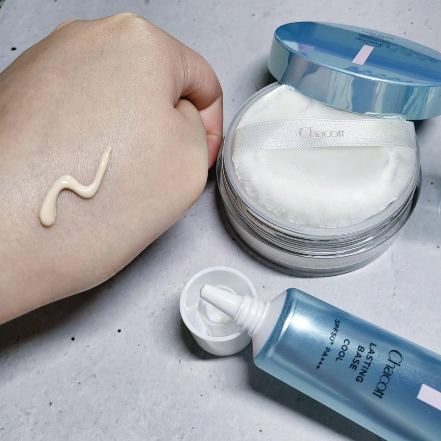 ラスティングベース クール/チャコット・コスメティクス/化粧下地を使ったクチコミ（2枚目）