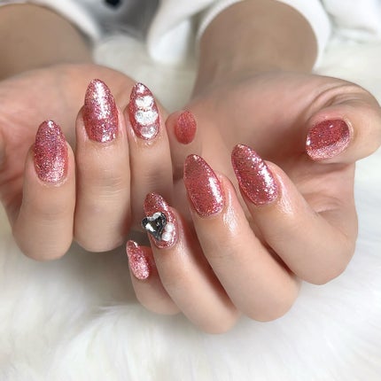 #ネイル,#キラキラネイルのネイルデザイン