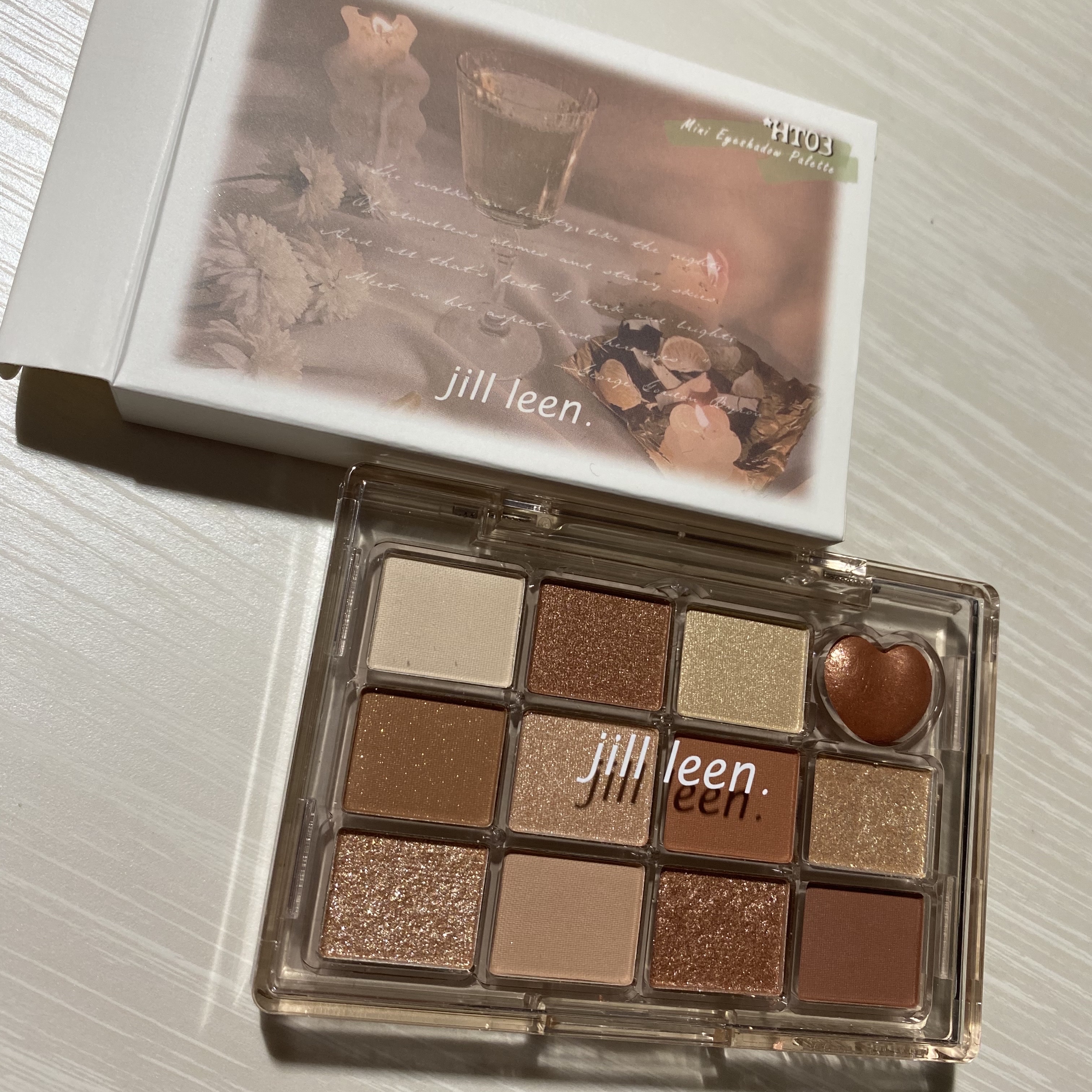 シャイニング12色ミニアイシャドウパレット/jill leen./アイシャドウパレットを使ったクチコミ（3枚目）
