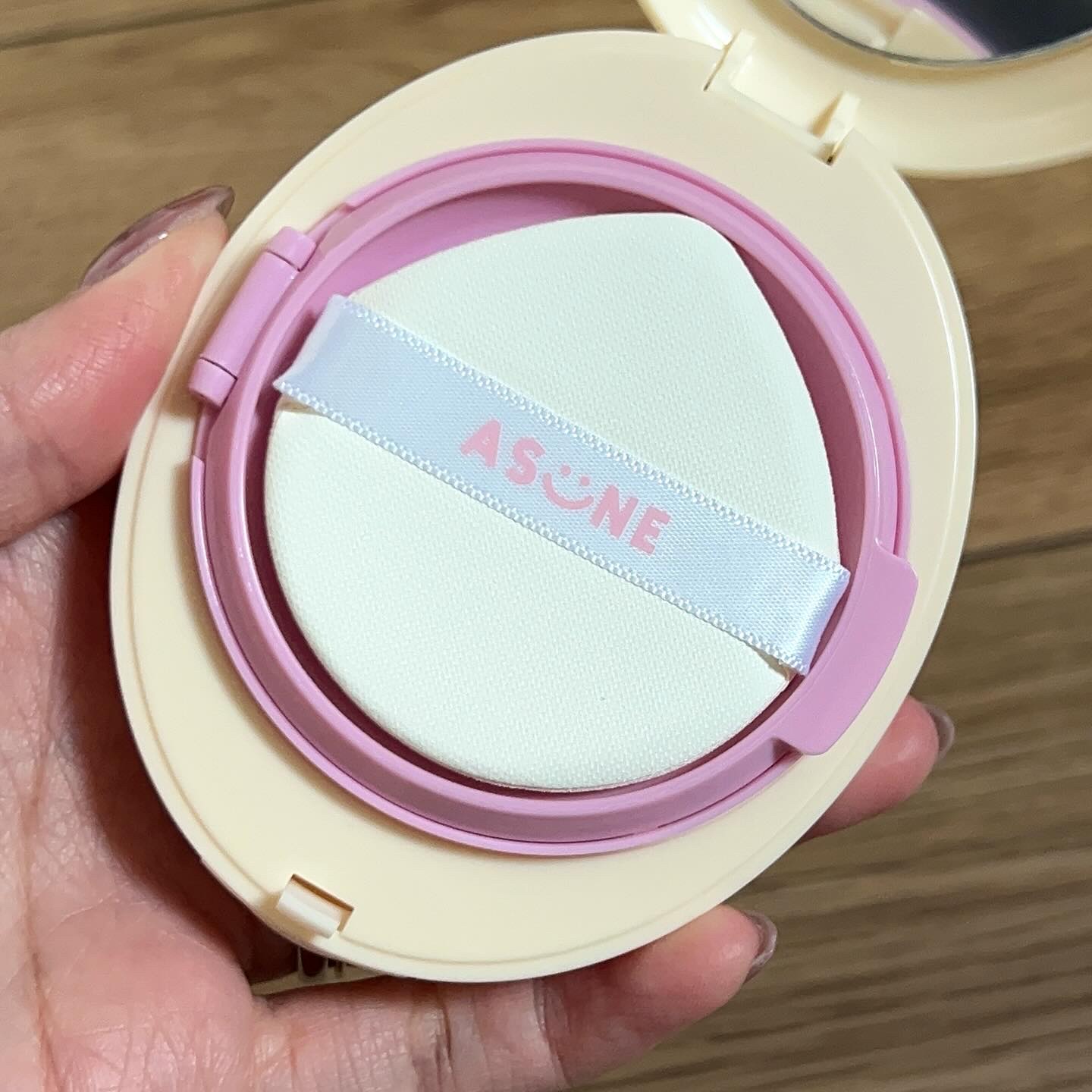 デューイーメッシュファンデーション/ASUNE /クッションファンデーションを使ったクチコミ（3枚目）