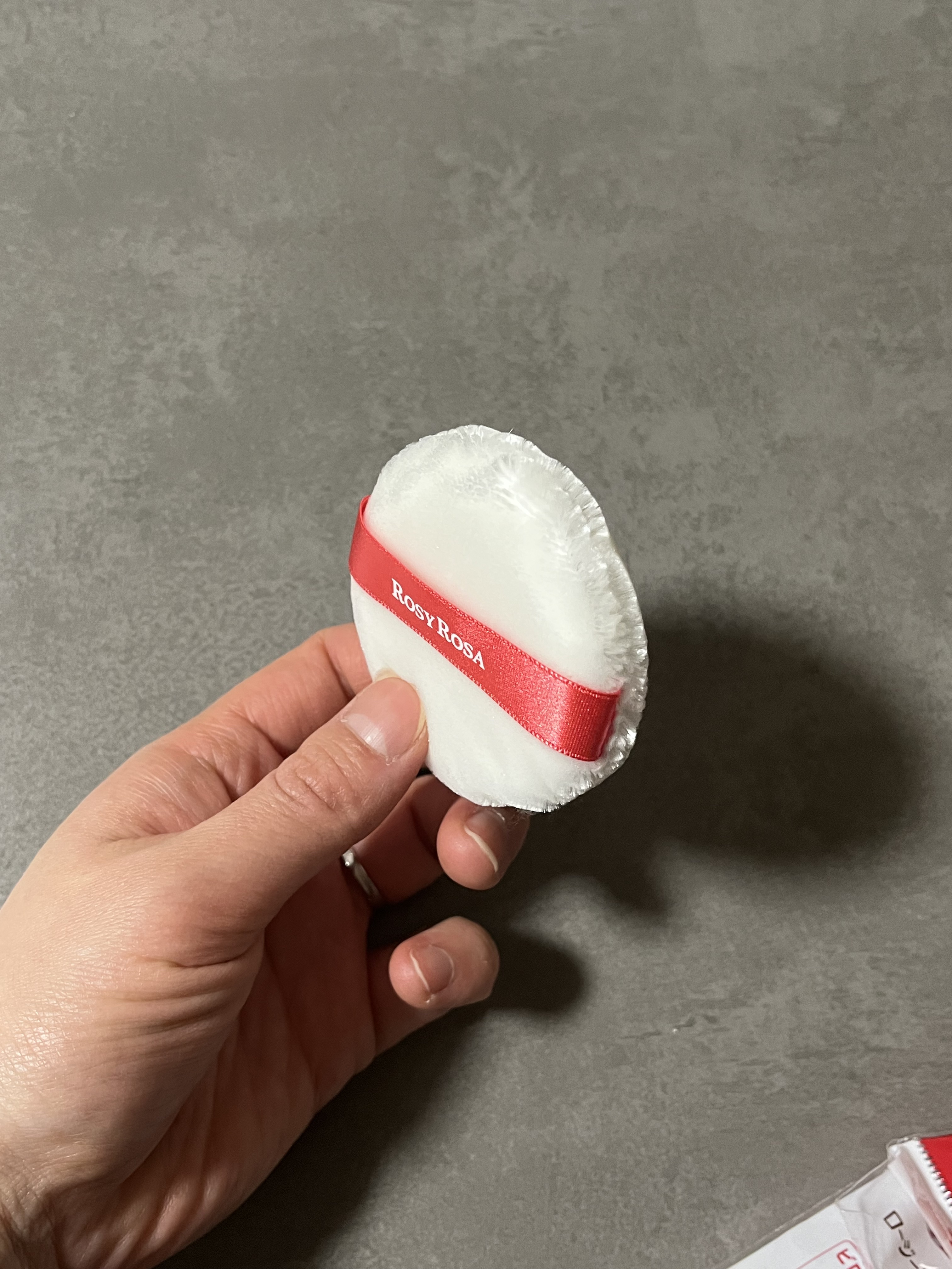 ビロードタッチパフ 2P/ロージーローザ/パフ・スポンジを使ったクチコミ（3枚目）