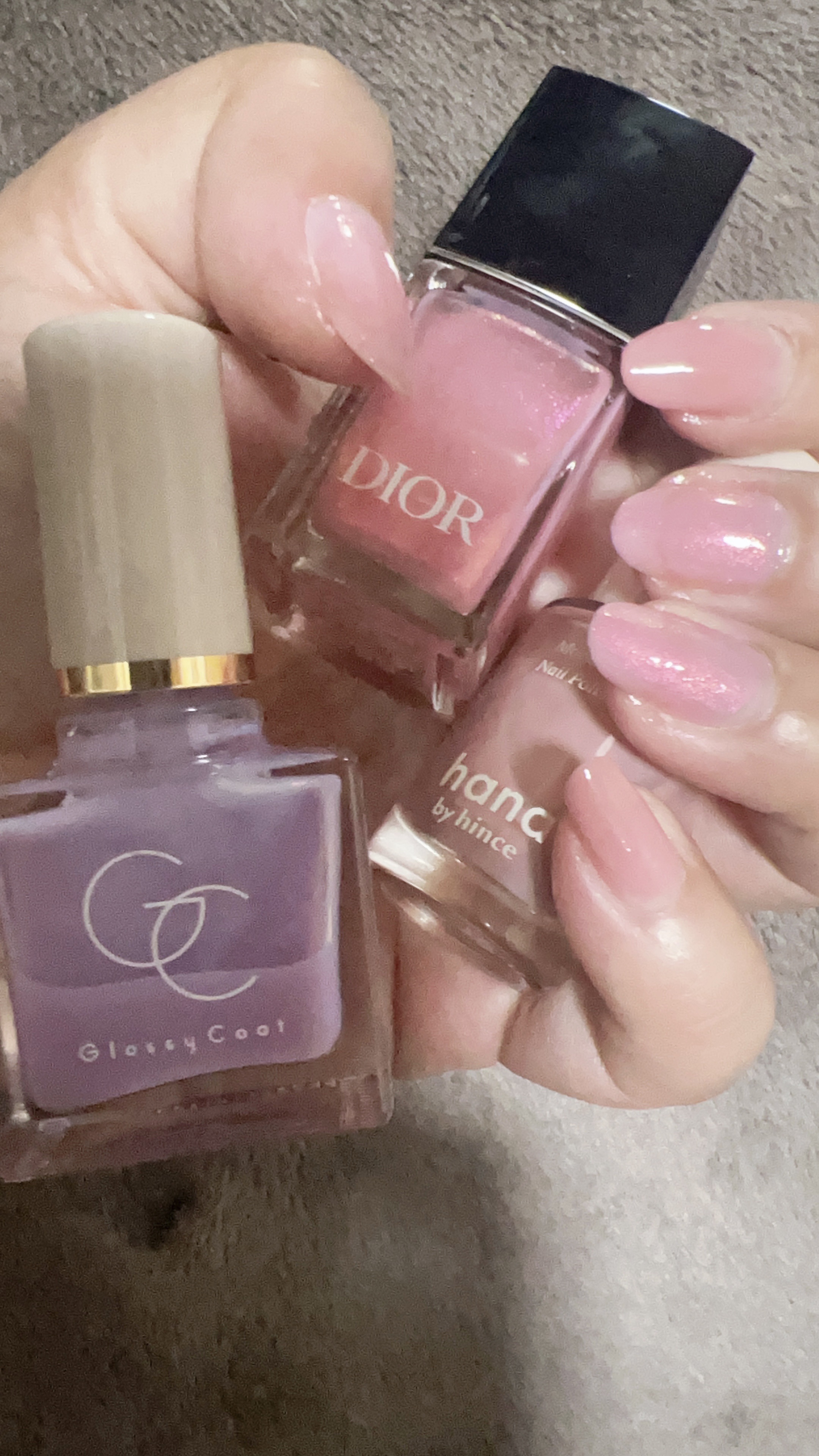 あなたはどっち派？Dior・スキューズミーのネイル・ネイルケアを