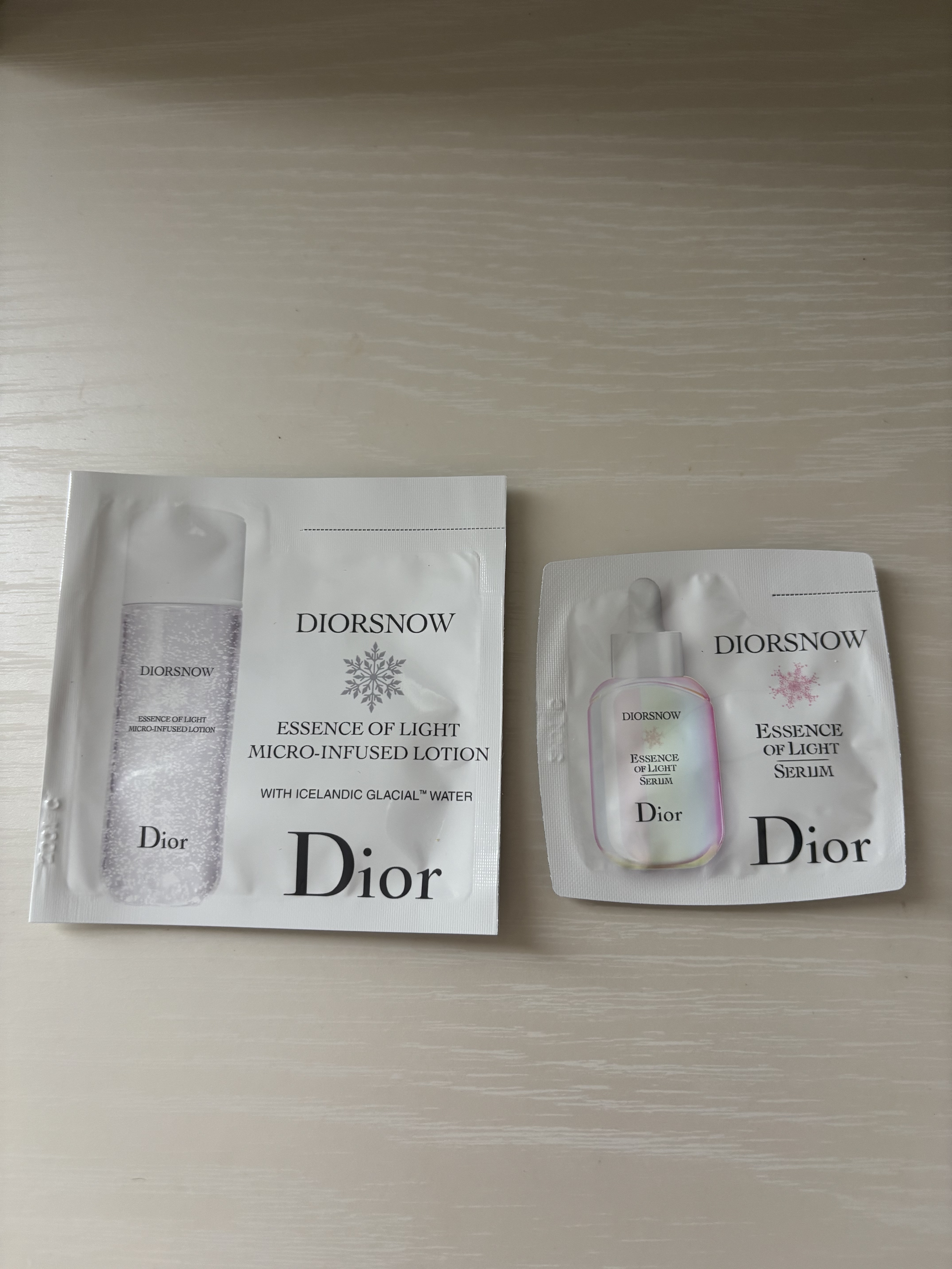 ディオール スノー エッセンス オブ ライト セラム /Dior/美容液を使ったクチコミ（1枚目）