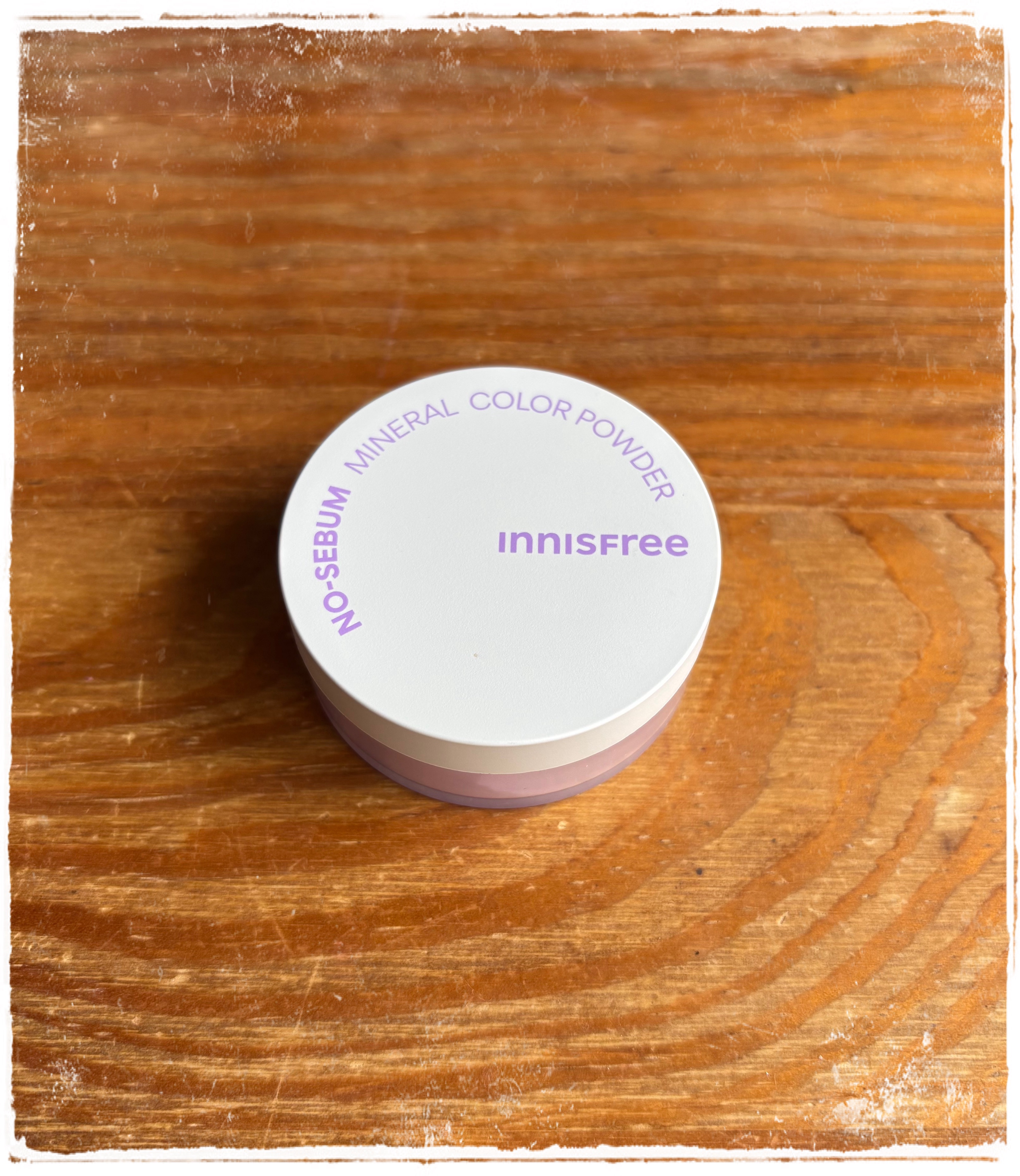 ノーセバム　ミネラルカラーパウダー　 バイオレット/innisfree/ルースパウダーを使ったクチコミ（1枚目）