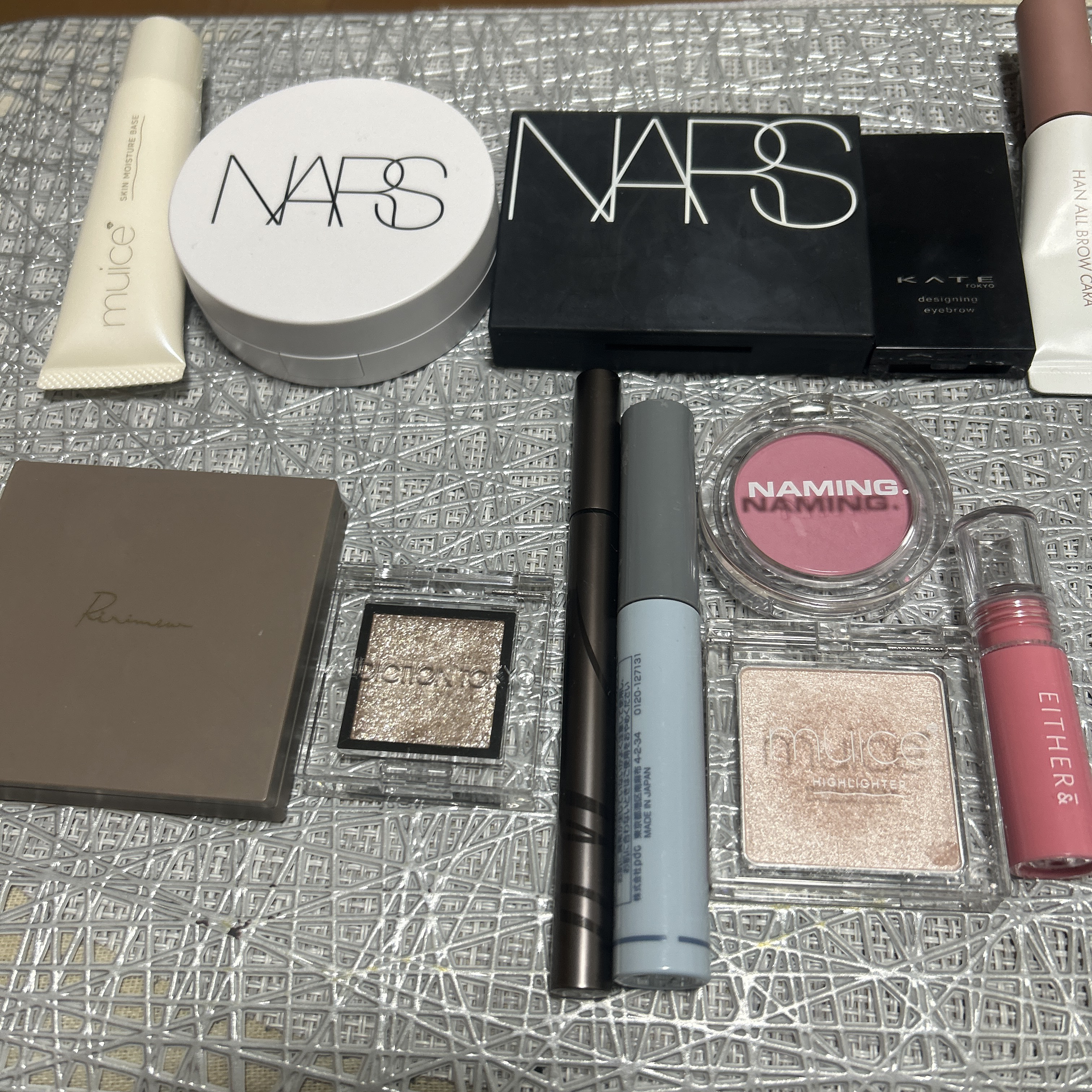 アディクション ザ アイシャドウ スパークル/ADDICTION/単色アイシャドウを使ったクチコミ（1枚目）