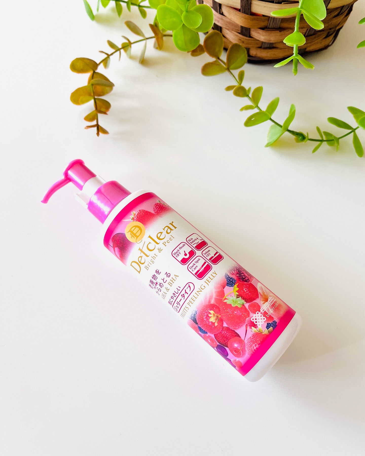 DETクリア ブライト＆ピール ピーリングジェリー <ミックスベリーの香り>/Detclear/ピーリングを使ったクチコミ（1枚目）