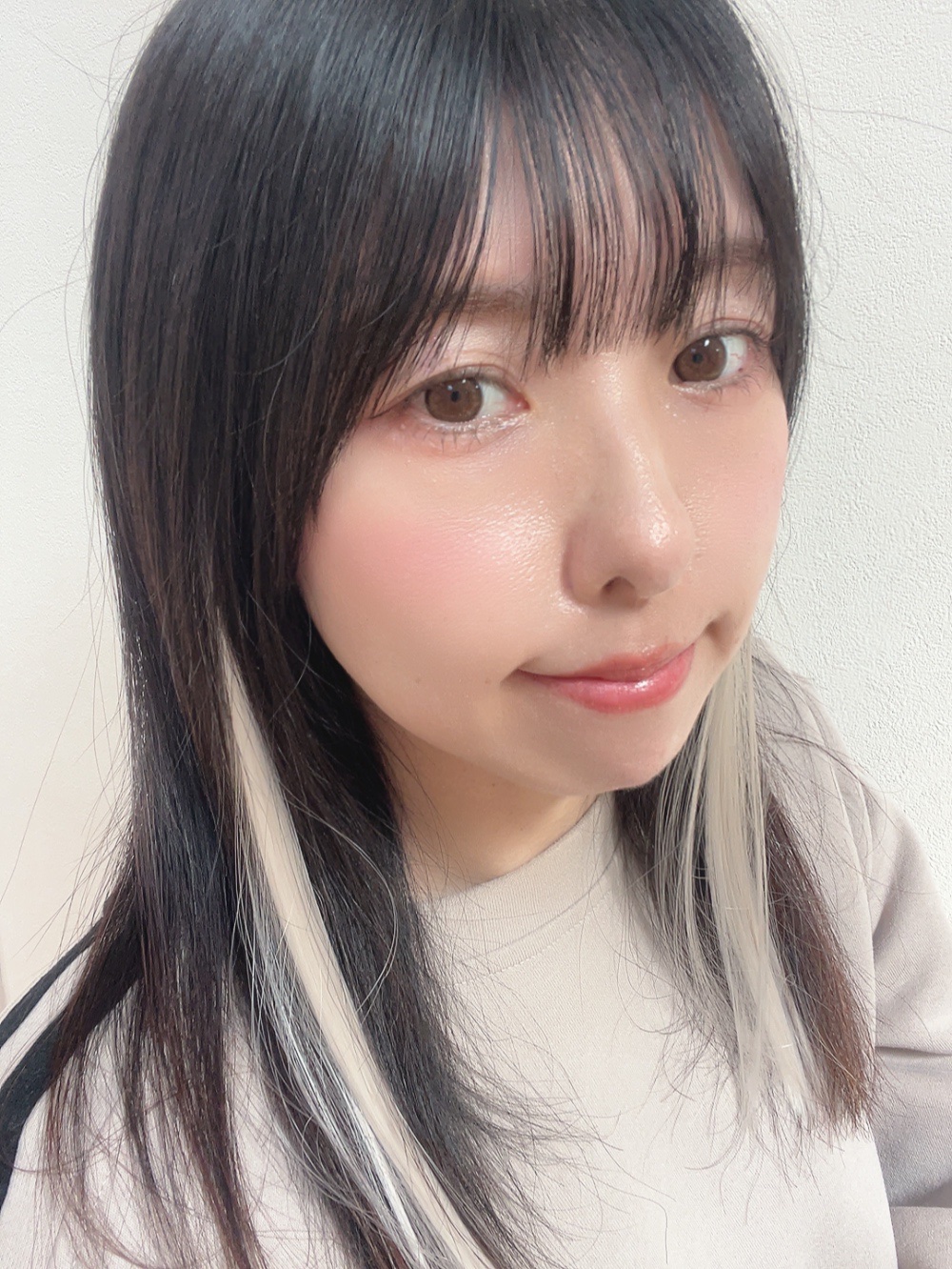 ヘアエクステ（ホワイトグレージュ）/DAISO/ヘアアクセサリーを使ったクチコミ（1枚目）