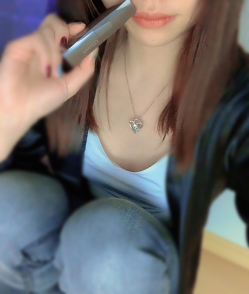 コスメコンシェルジュの日常 on LIPS 「色艶リップ💋唇の乾燥防ぐエモリエント成分配合💗LIpColor..」(1枚目)