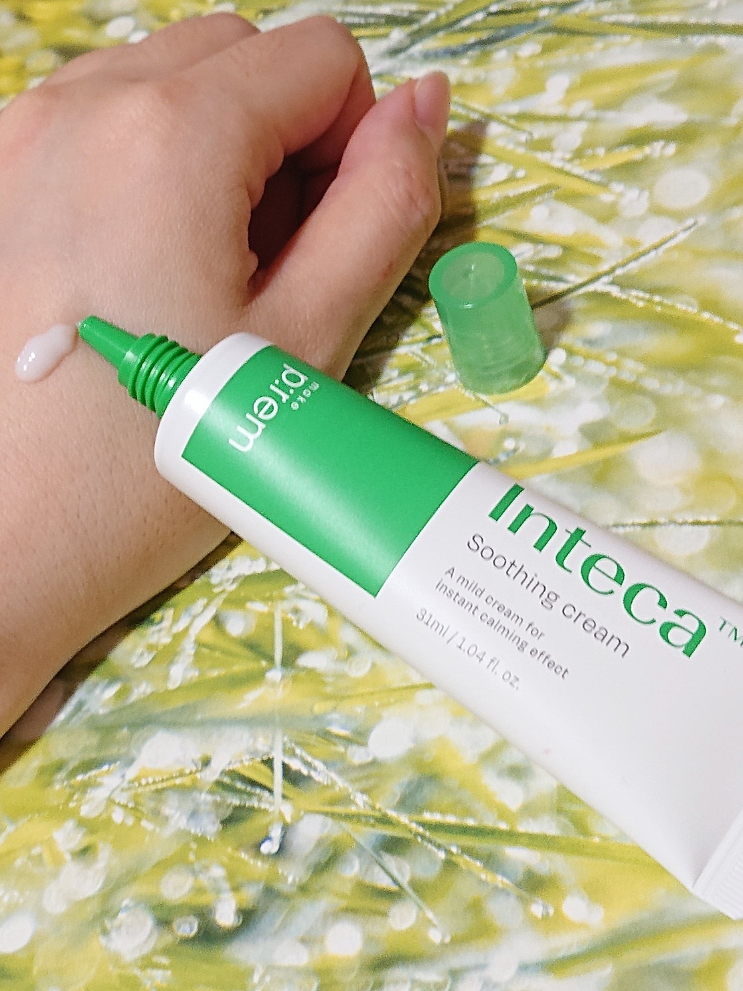 季節の変わり目は肌が敏感になります😢鎮静ケアを大事にしてます。今のところ肌トラブルは出ていません👏

make p:rem(メイクプレム)✨
✨『インテカスージングクリーム』

💁 } 敏感肌を素早く鎮めるTECAに運ぶ特許工法を加え