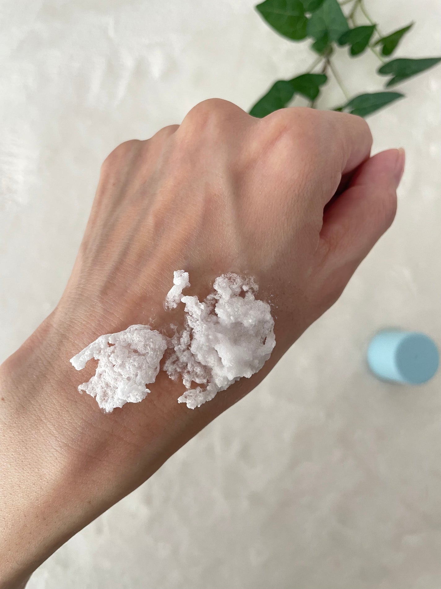 フローズンスプレー ホワイトサボンの香り/スキューズミー/デオドラント・制汗剤を使ったクチコミ(4枚目)