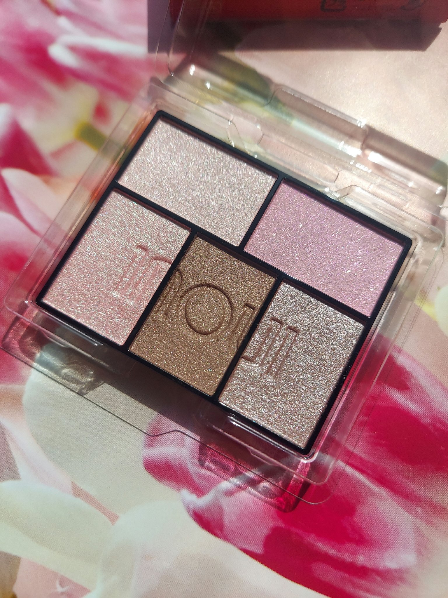 inoui アイシャドウパレット 09 インウイアイズ 限定 インウイ アイズ 09（数量限定） / INOUI | LIPS