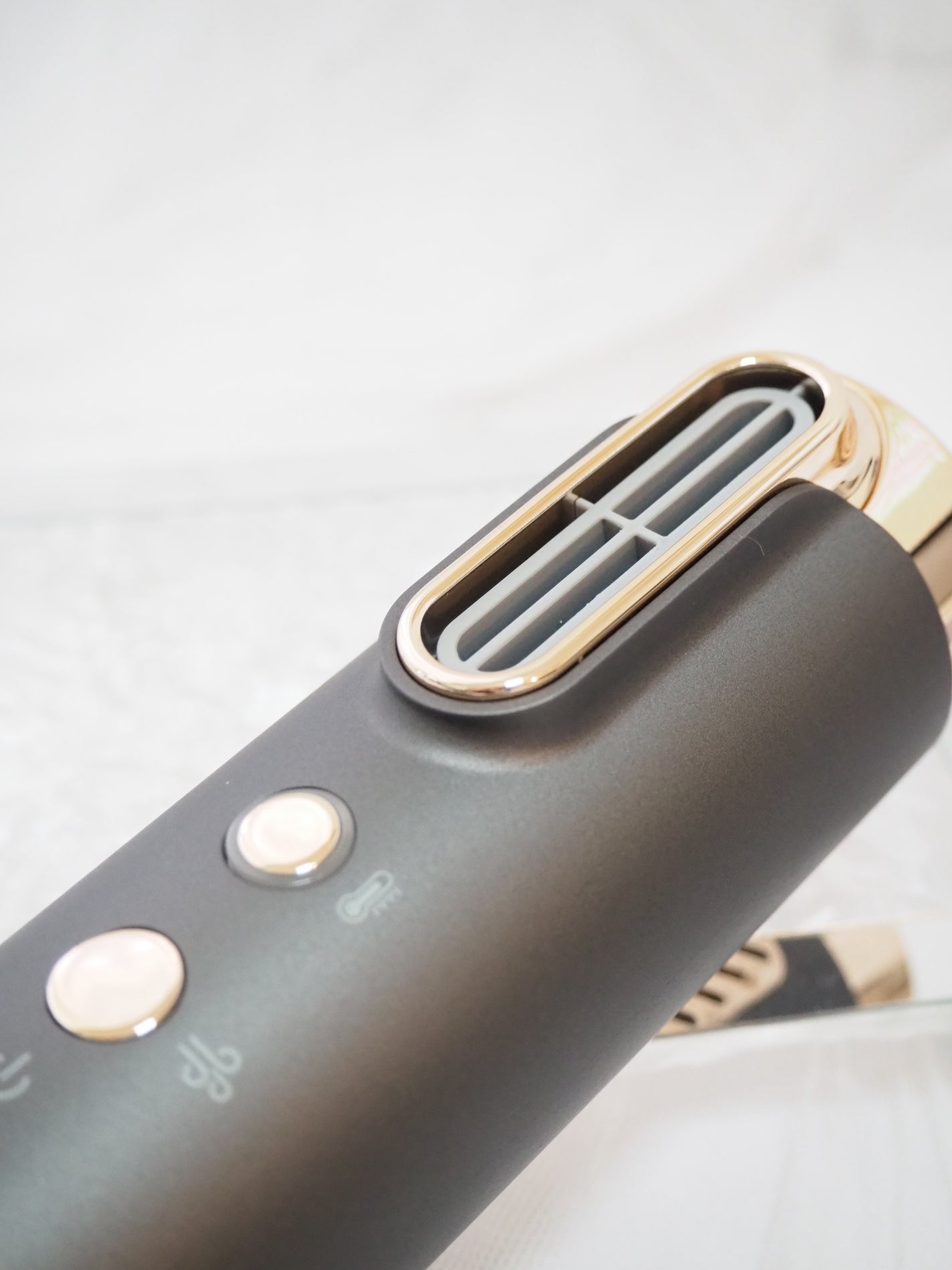 スリムフィットドライヤー VDS-7000/VENUSiS/ドライヤーを使ったクチコミ(2枚目)