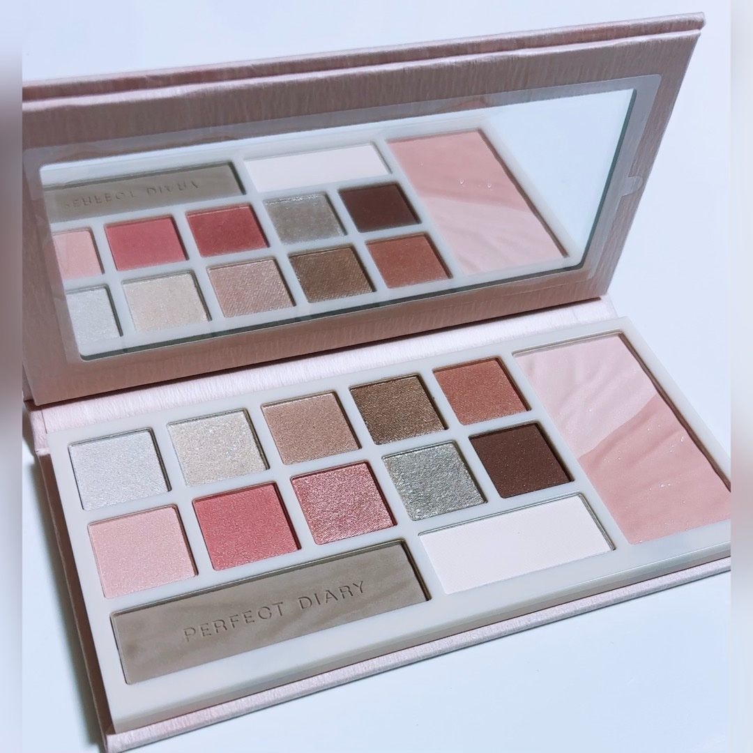 デザイナーアイズ＆チークパレット/PERFECT DIARY/アイシャドウを使ったクチコミ（2枚目）