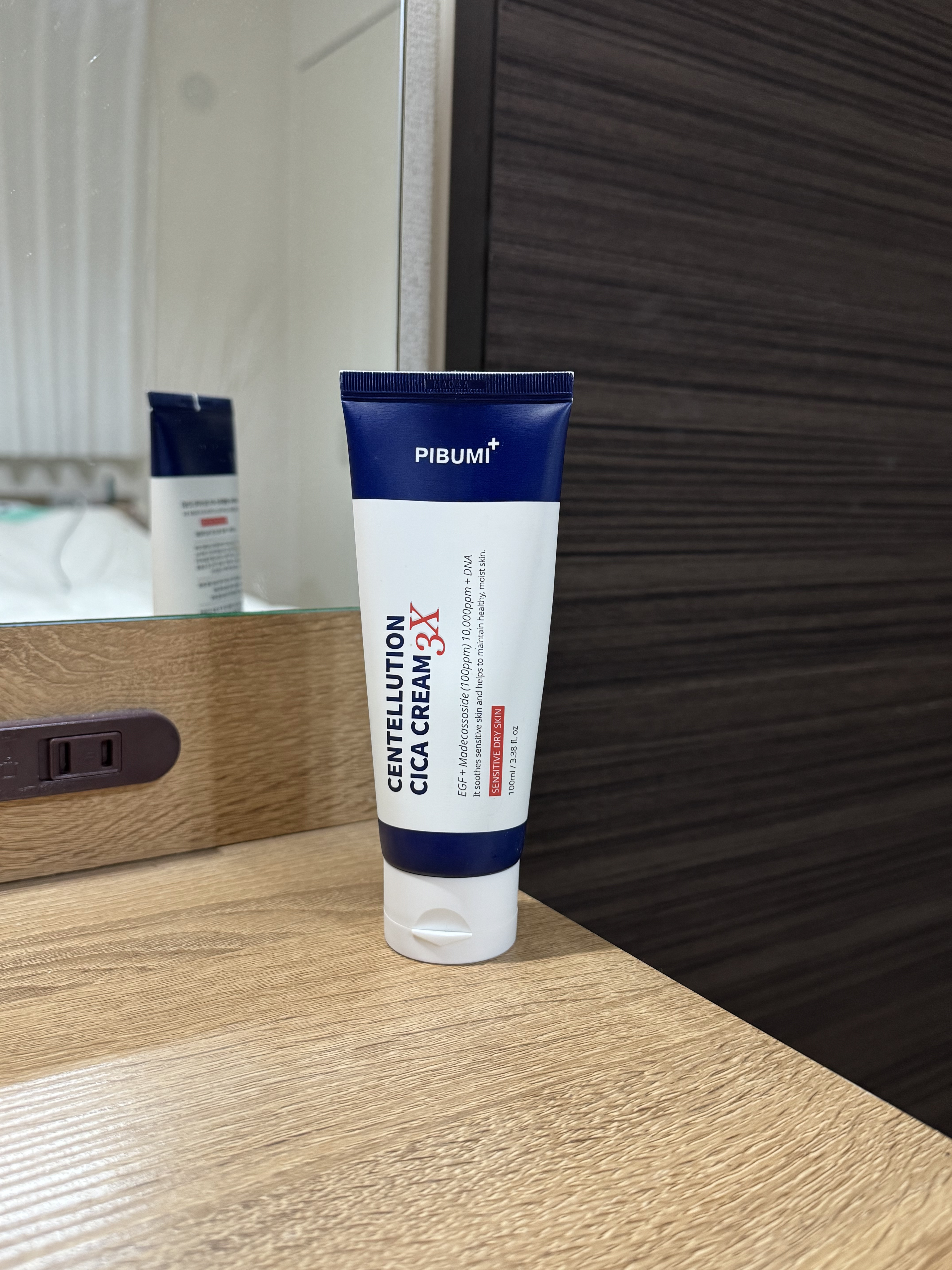 センテルリューション シカクリーム 3X/PIBUMI/フェイスクリームを使ったクチコミ（1枚目）