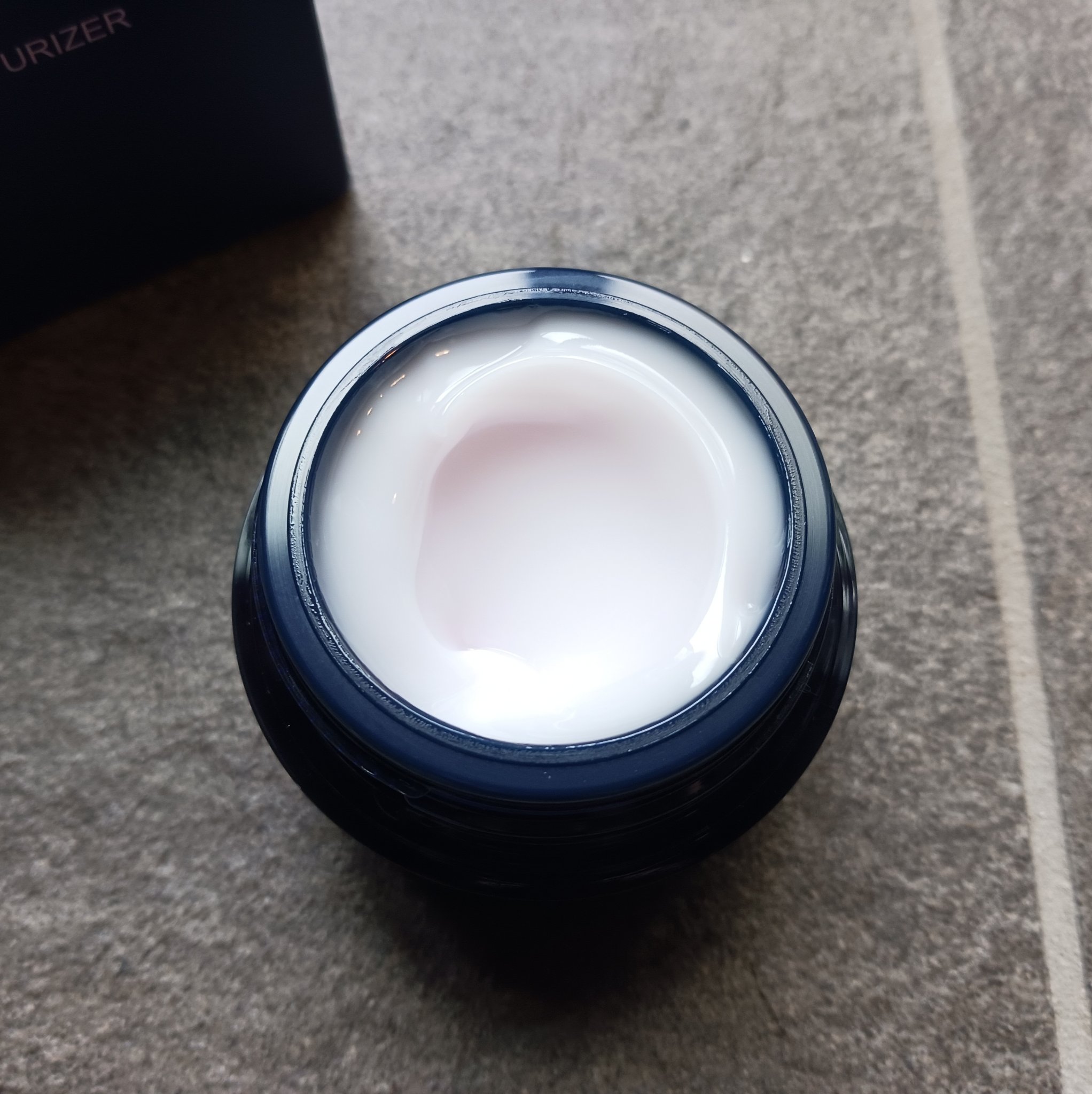 アテニア ミッドナイトモイスチャライザー/アテニア/フェイスクリームを使ったクチコミ（2枚目）