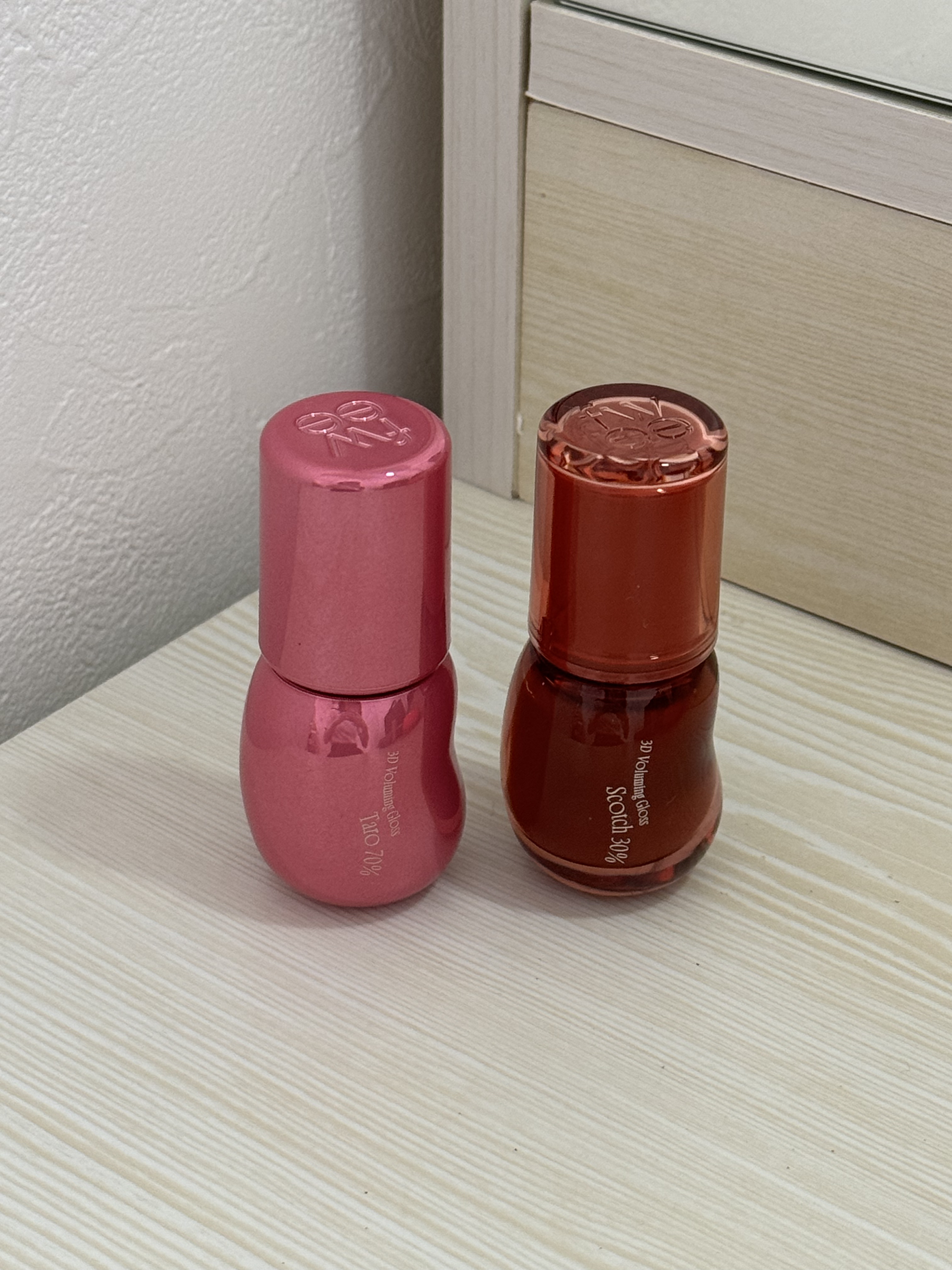 フィー 3Dボリューミンググロス/fwee/リップグロスを使ったクチコミ（2枚目）