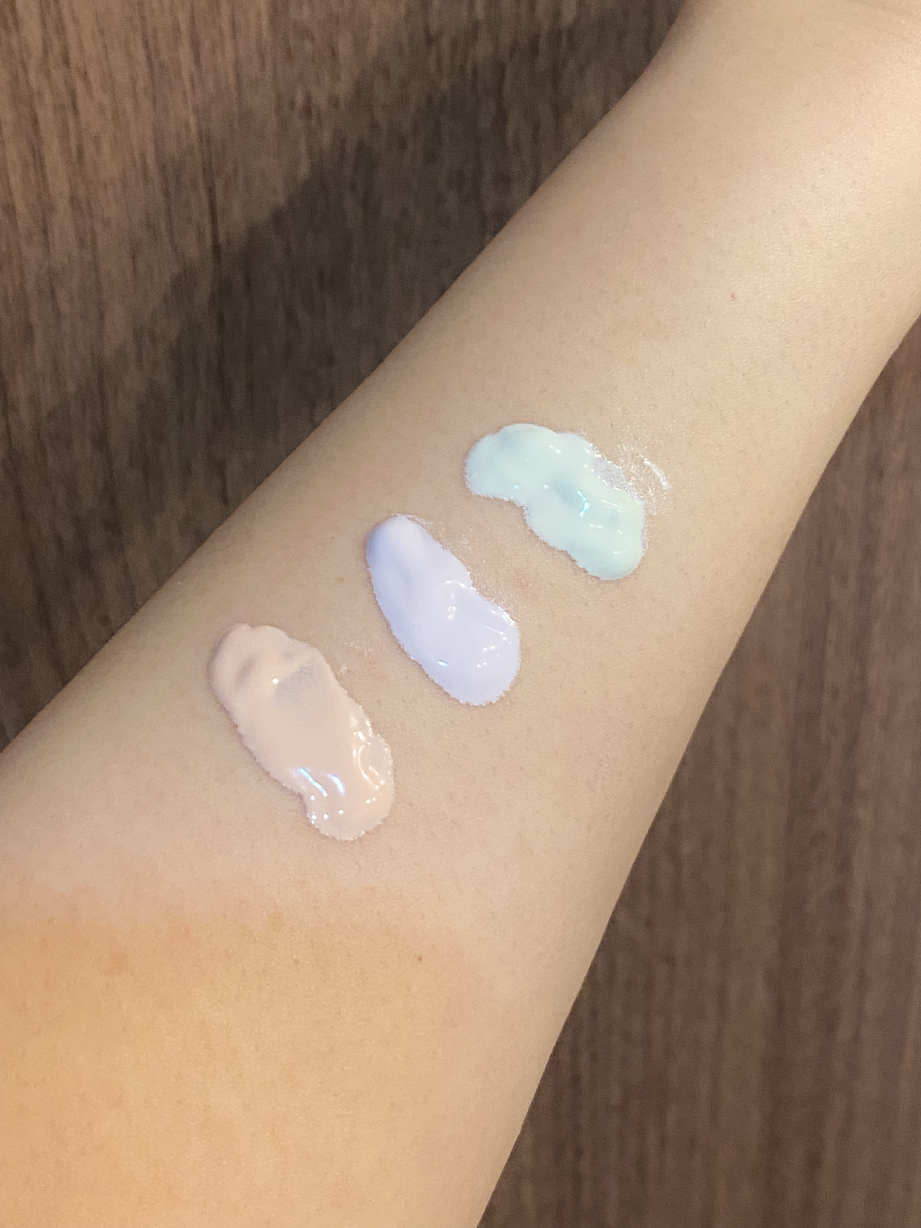 ウォータフルトーンアップサンクリーム/ダルバ/日焼け止めクリームを使ったクチコミ（2枚目）