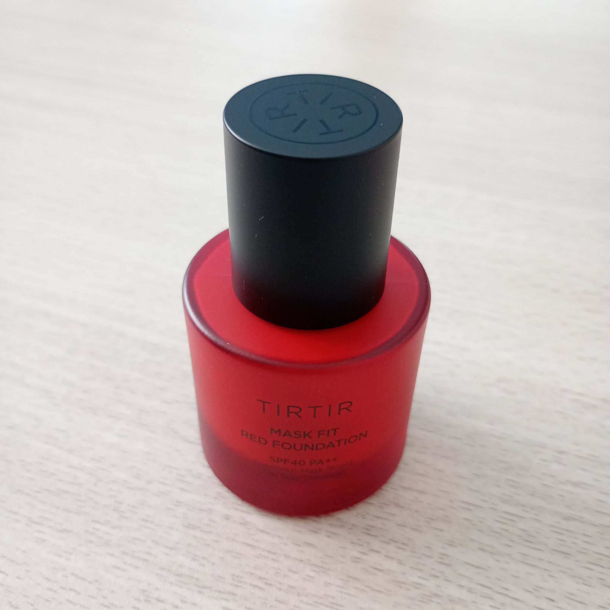 マスクフィットレッドファンデーション 17C ポーセリン(PORCELAIN)/TIRTIR(ティルティル)/リキッドファンデーションを使ったクチコミ（3枚目）