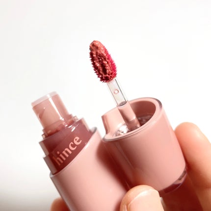 ロウグロウジェルティント/hince/リップティントを使ったクチコミ(2枚目)