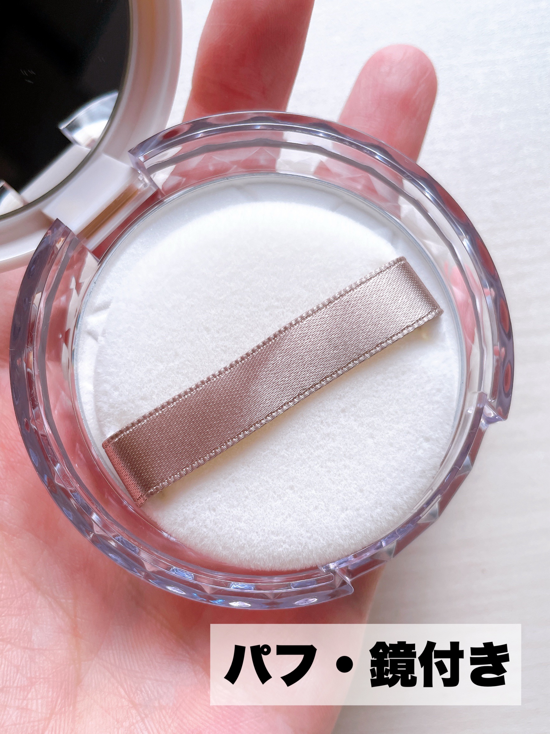 毛穴レスパウダー/CEZANNE/プレストパウダーを使ったクチコミ（2枚目）