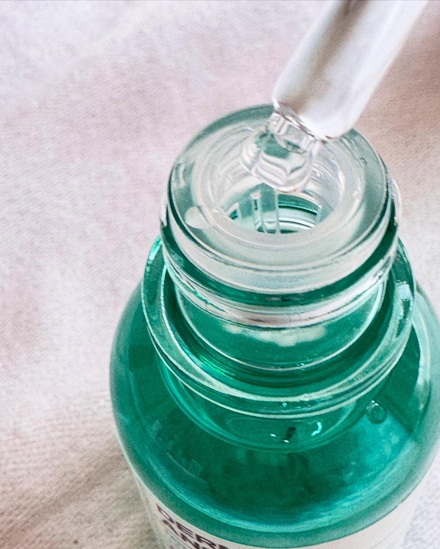 ダーマアンサーアゼライン酸ミントアンプル/CNP Laboratory/美容液を使ったクチコミ（3枚目）