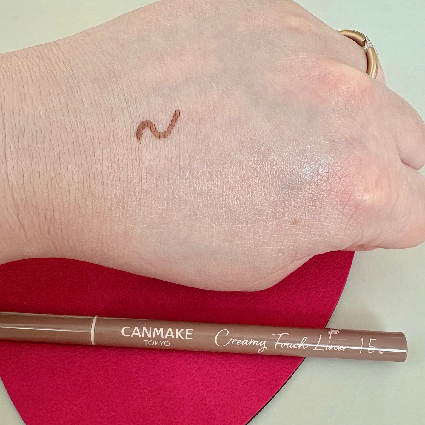 クリーミータッチライナー/キャンメイク/ジェルアイライナーを使ったクチコミ(1枚目)