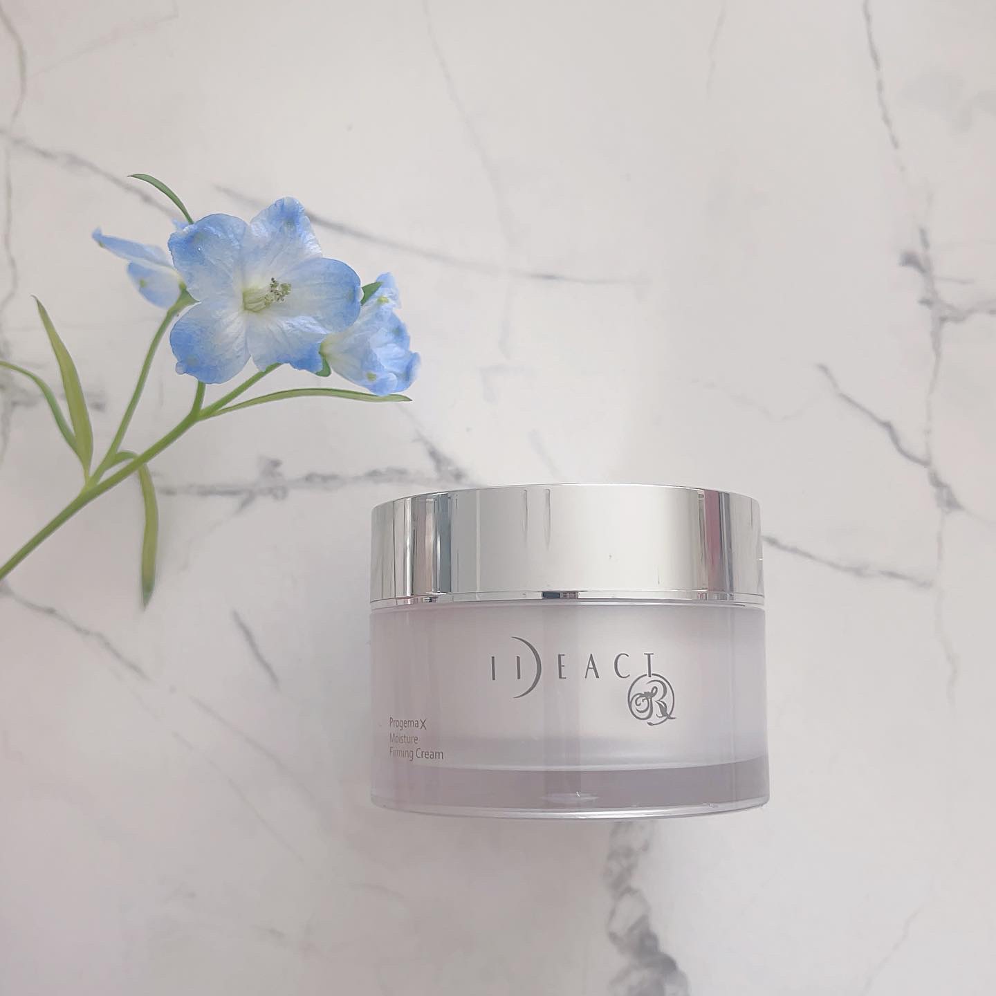 イデアクトR プロジェマックス モイスチャーファーミングクリーム/イデアアクト/オールインワン化粧品を使ったクチコミ（1枚目）