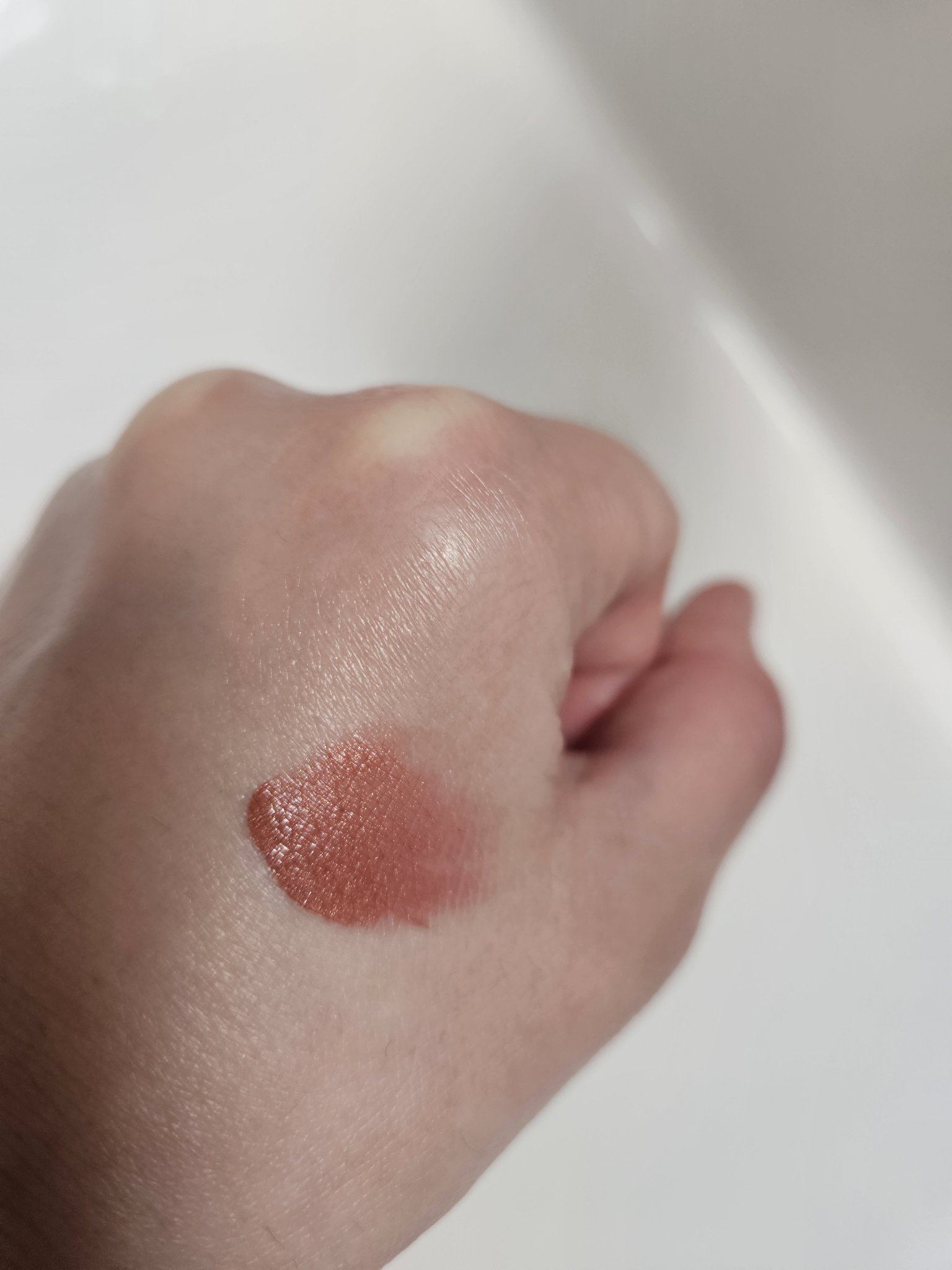 メイベリン グローキッサー チークブラッシュ 04 恋焦がれダスティピンク/MAYBELLINE NEW YORK/リキッドチークを使ったクチコミ（3枚目）