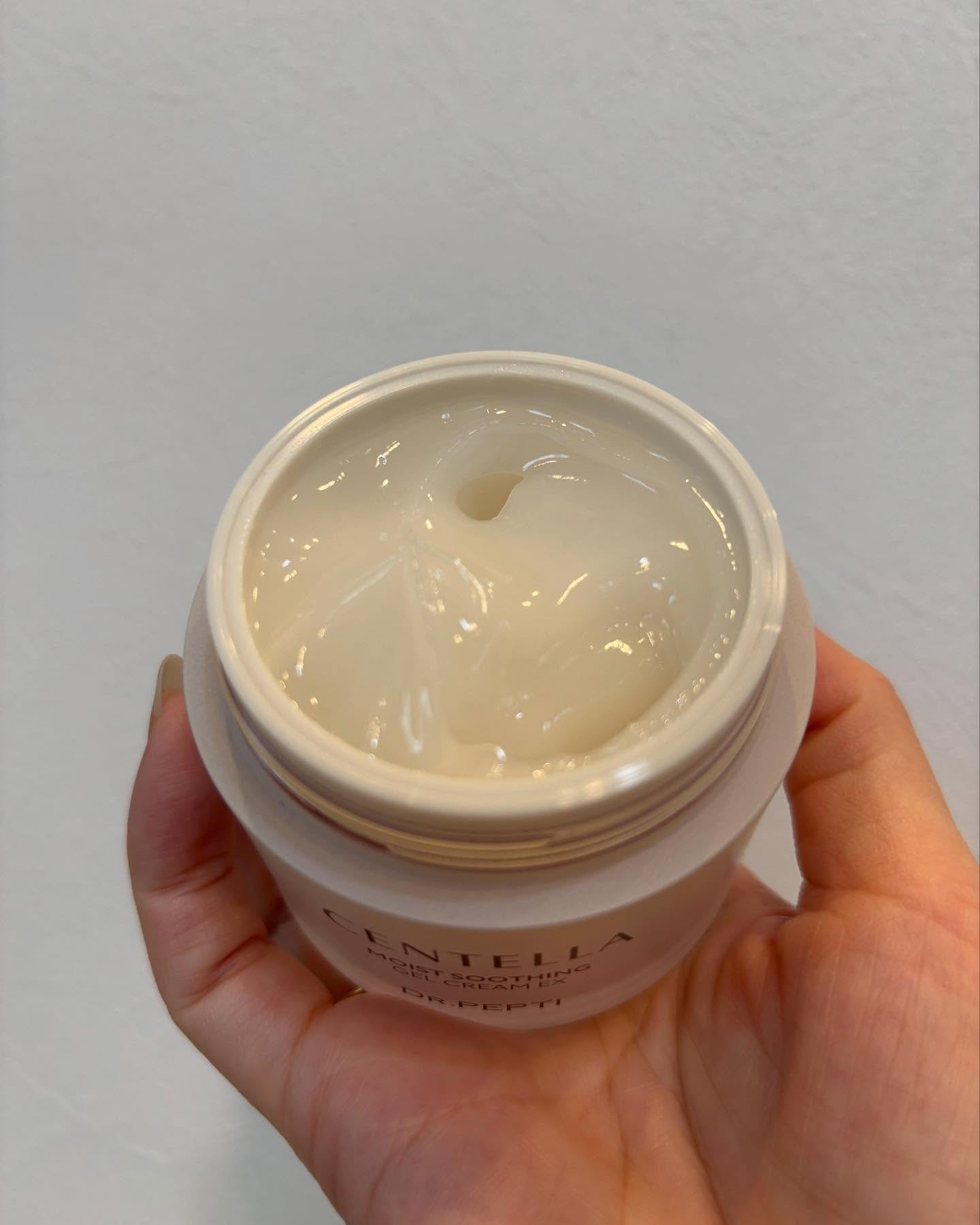 センテラモイストスージングジェルクリーム/DR.PEPTI/その他スキンケアを使ったクチコミ（3枚目）