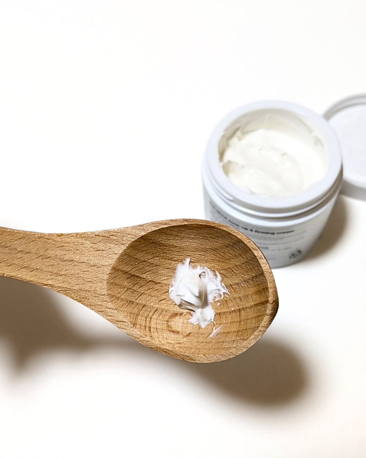 BnD ネックアイロン トーンアップ クリーム/BnD/ネック・デコルテケアを使ったクチコミ（2枚目）