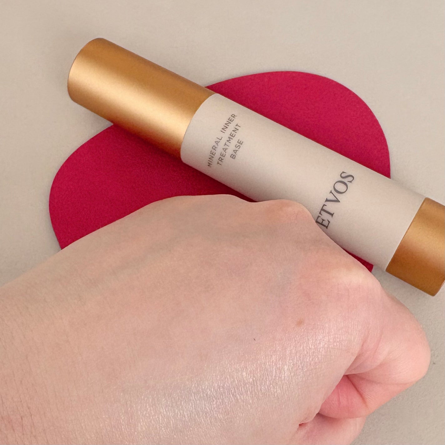 ミネラルインナートリートメントベース/エトヴォス/化粧下地を使ったクチコミ(2枚目)