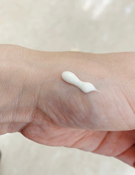 ソフィーナ iP スキンケアUV 01乾燥しがちな肌環境 SPF50+ PA++++/SOFINA iP/日焼け止めクリームを使ったクチコミ(2枚目)