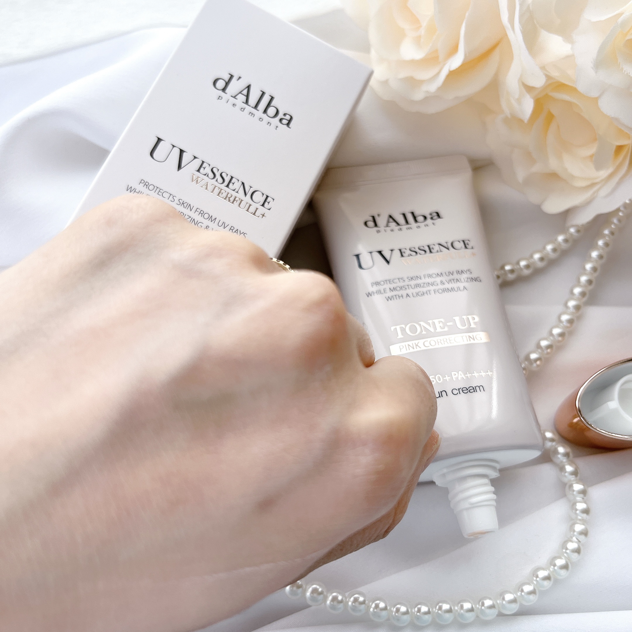 ウォータフルトーンアップサンクリーム/ダルバ/日焼け止めクリームを使ったクチコミ（3枚目）