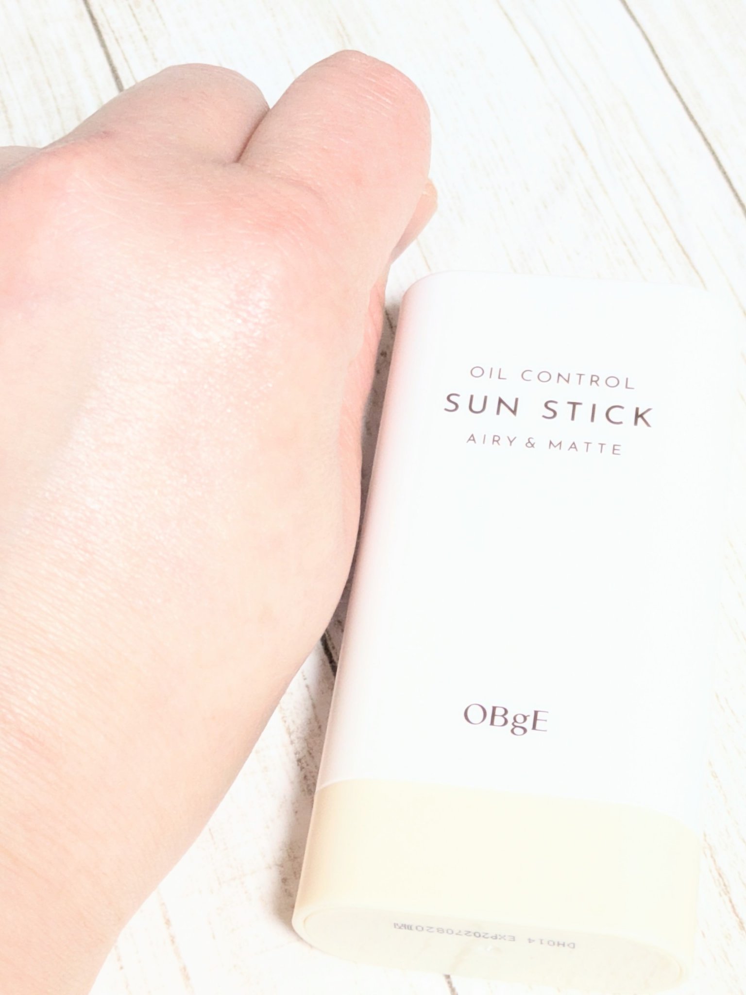 オイルコントロールサンスティック/オブジェ/日焼け止めスティックを使ったクチコミ（2枚目）