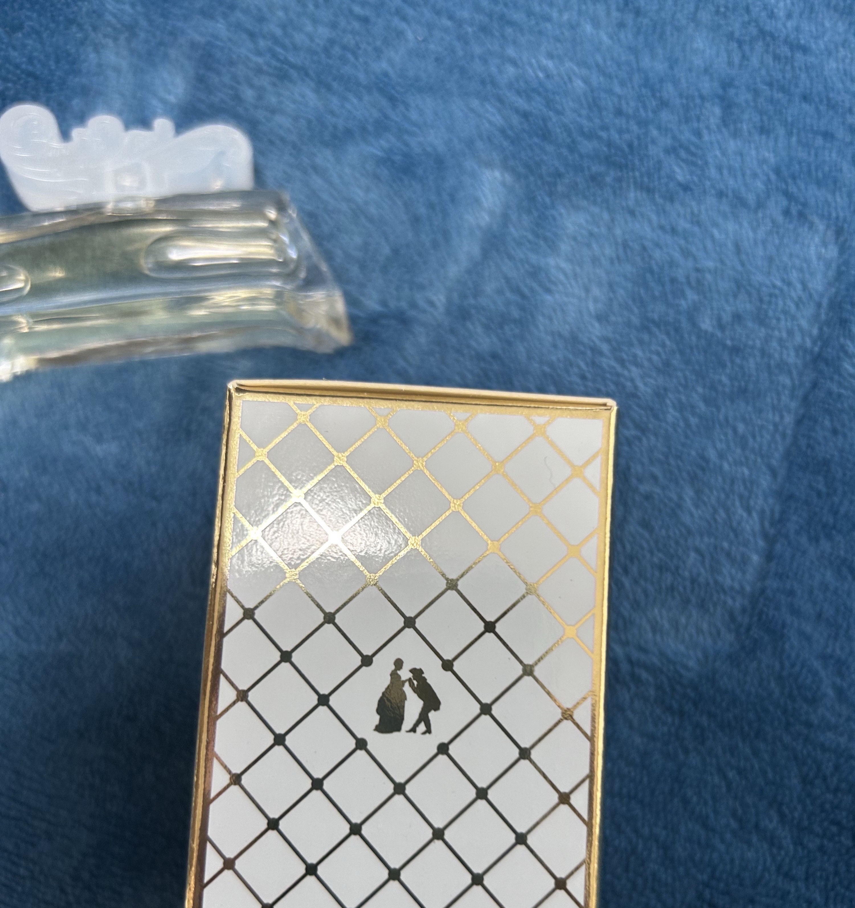 レヴェランス/マリナ ド ブルボン(海外)/香水(レディース)を使ったクチコミ（2枚目）