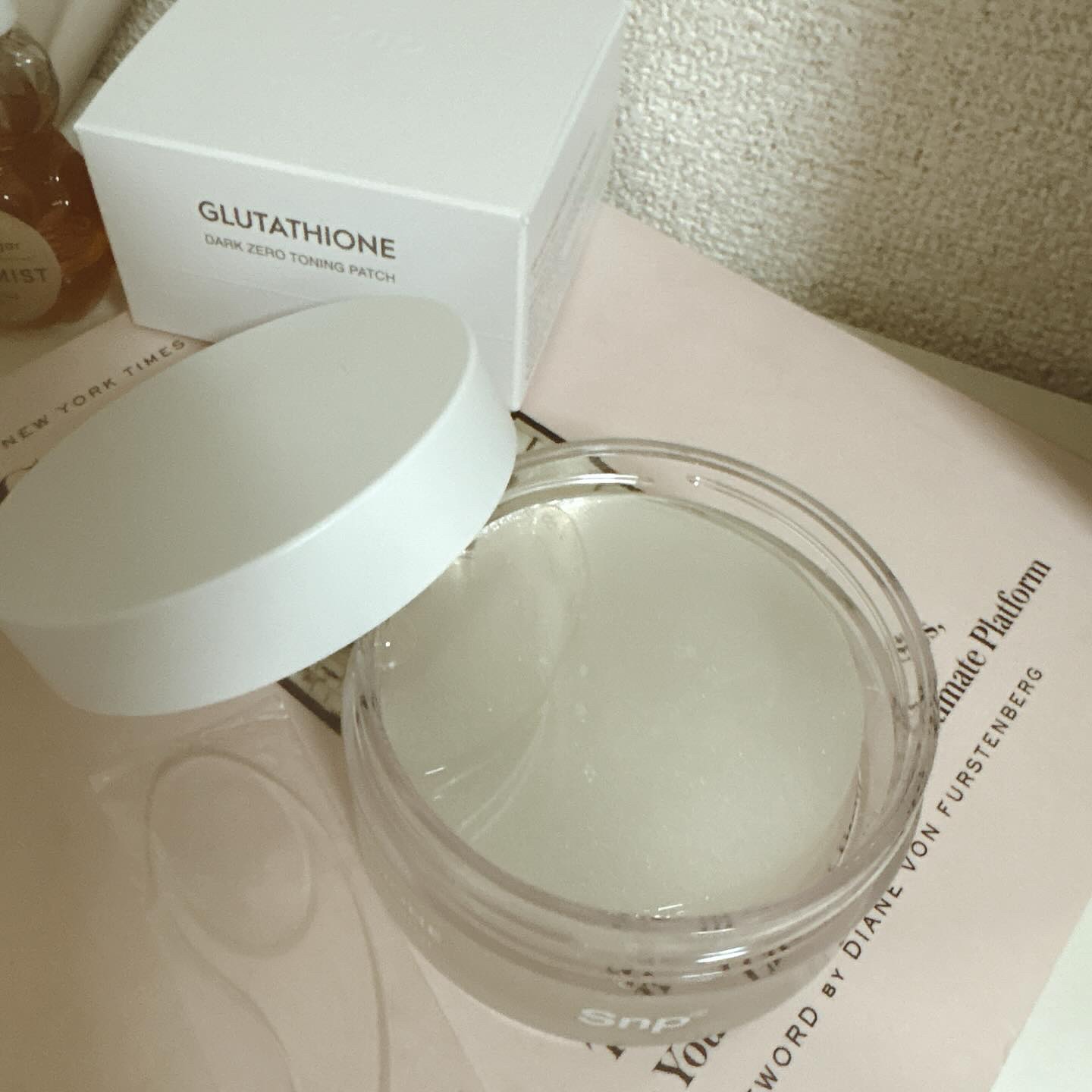 グルタチオンダークゼロトーニングパッチ/SNP/アイケア・アイクリームを使ったクチコミ（2枚目）