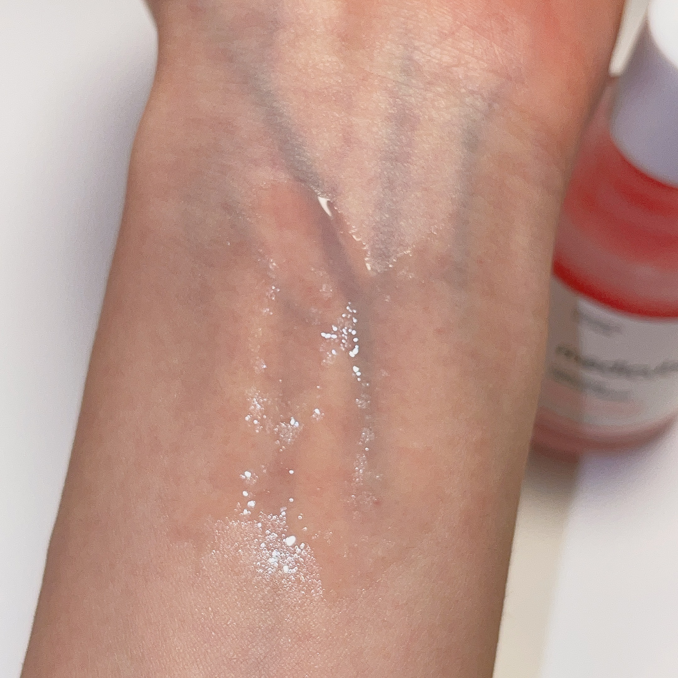 PDRNピンクアンプル PDRN 10,000ppm配合/MEDICUBE/美容液を使ったクチコミ（3枚目）