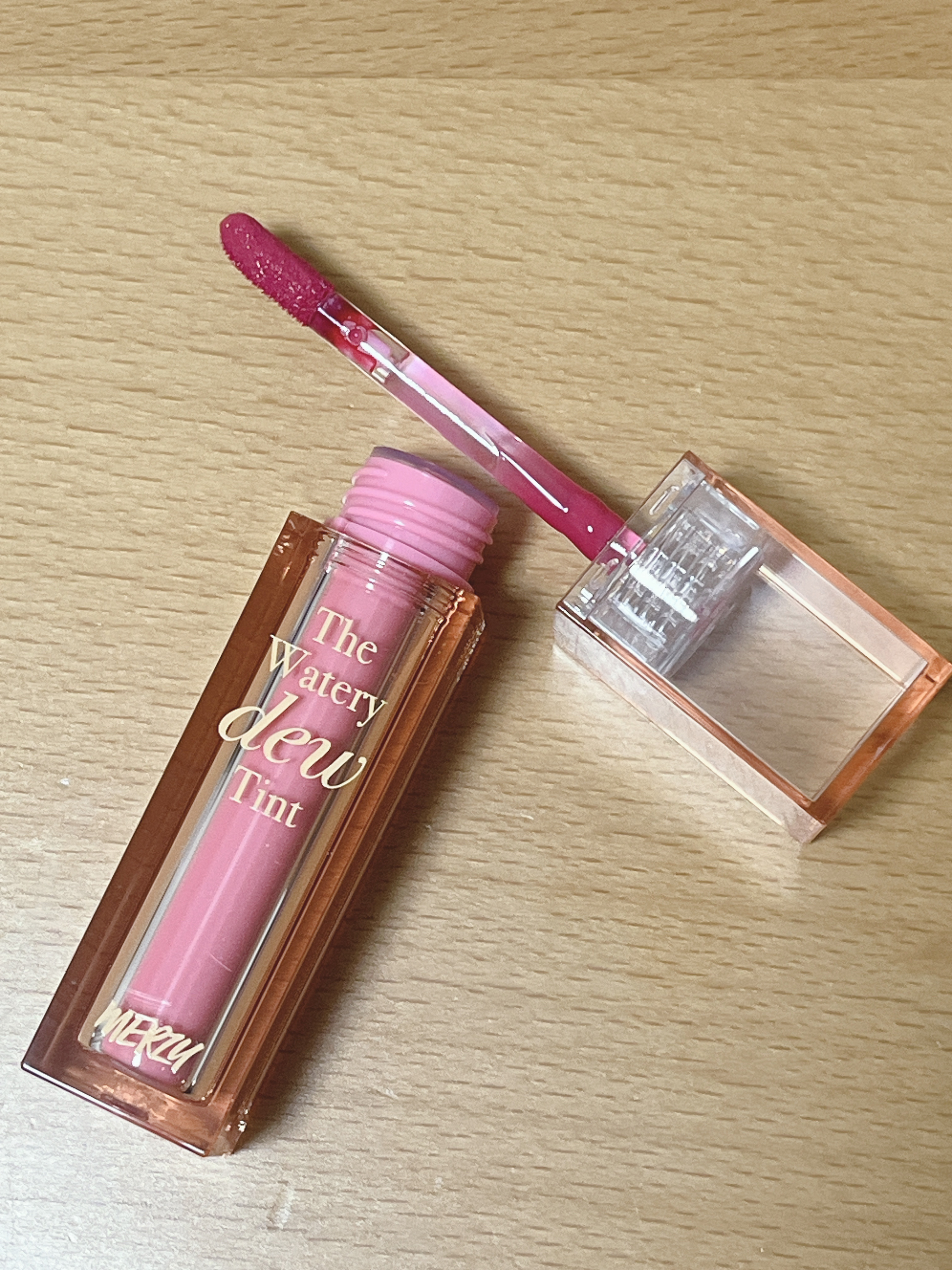 ザ ウォータリーデューティント WD3 ピンク ヘイズ/MERZY/リップティントを使ったクチコミ（2枚目）