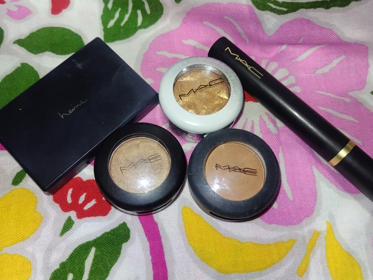 スモール アイシャドウ/M・A・C/単色アイシャドウを使ったクチコミ(1枚目)