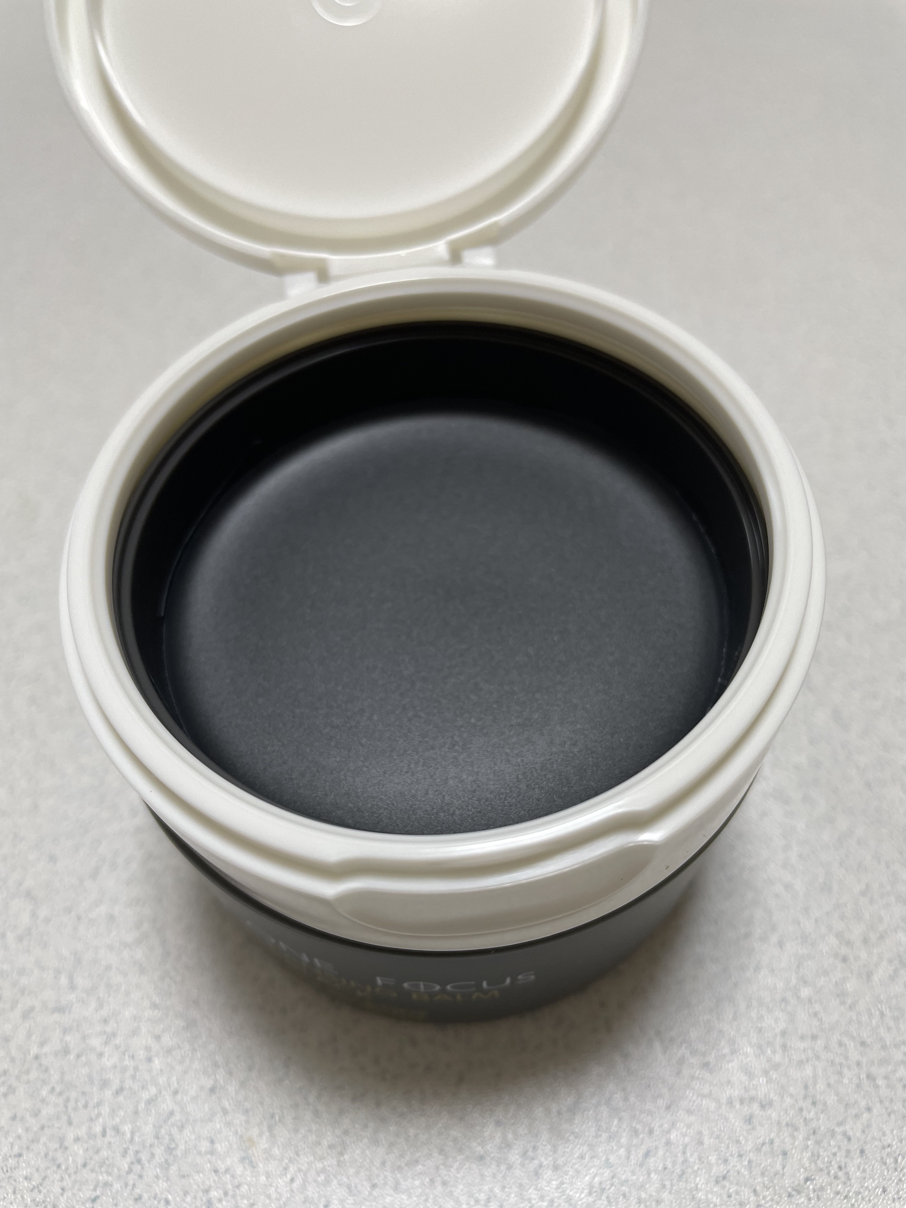 パーフェクトワンフォーカス スムースクレンジングバーム ディープブラック/PERFECT ONE  FOCUS/クレンジングバームを使ったクチコミ（3枚目）