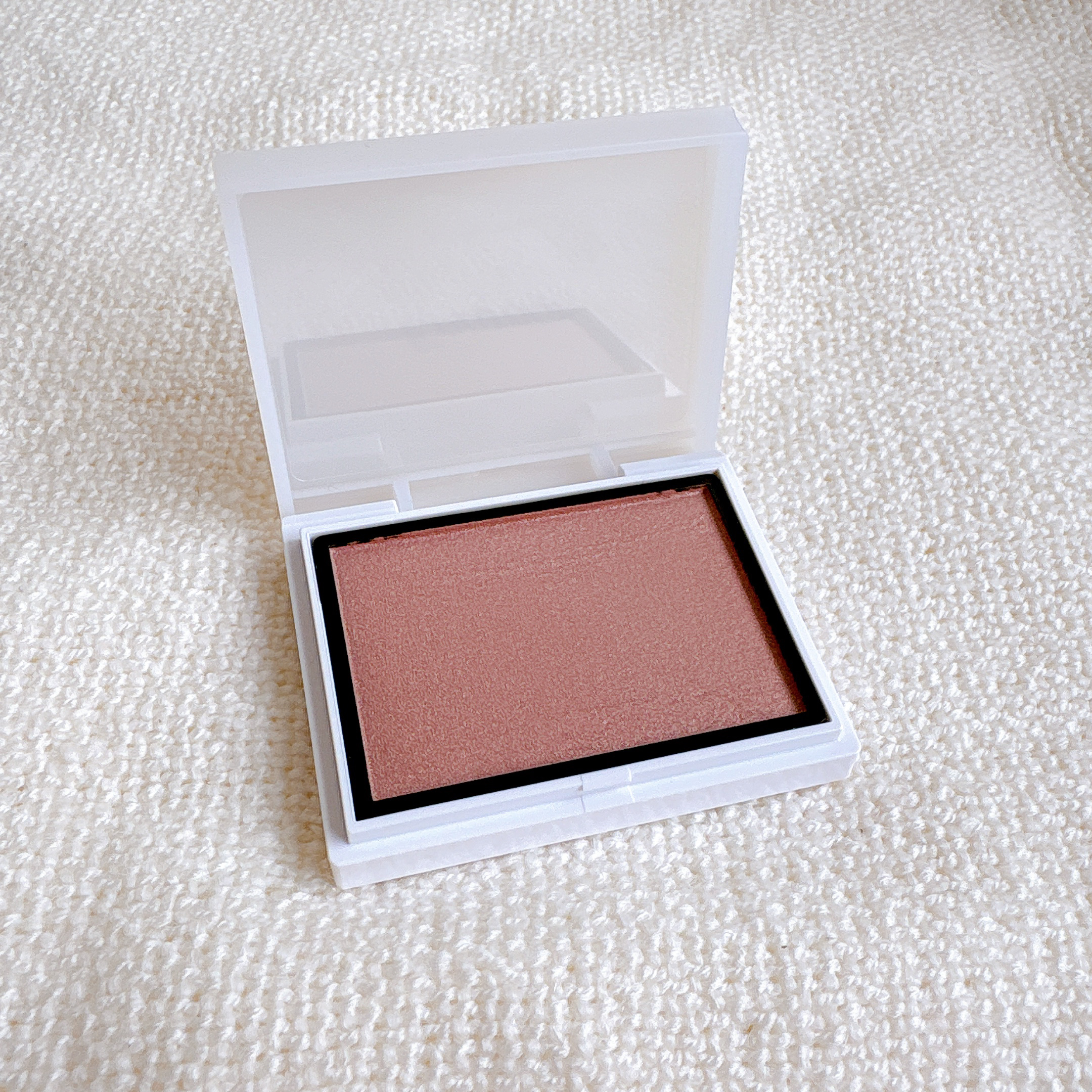 メロウメルティングチーク/Enamor/パウダーチークを使ったクチコミ（1枚目）