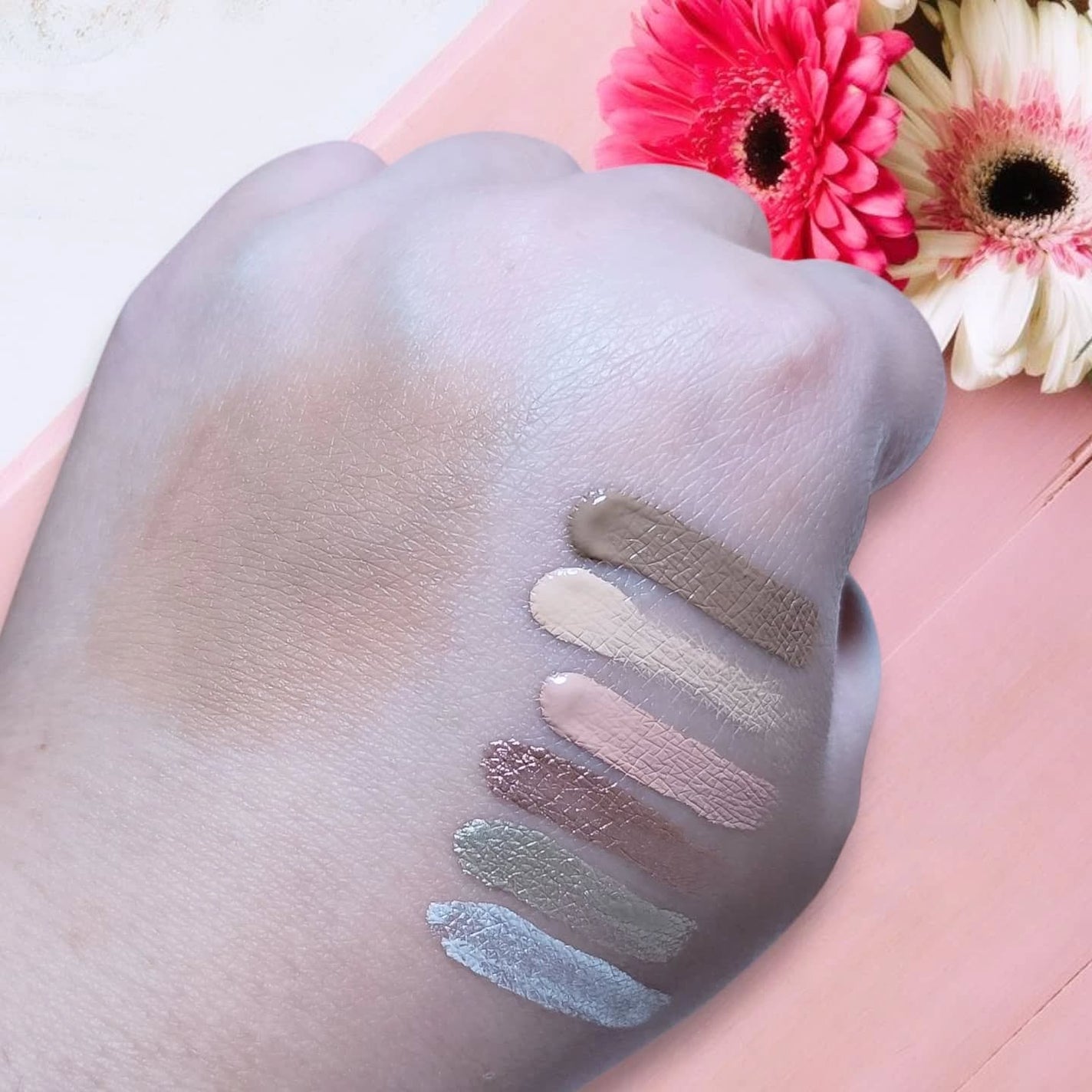 ウインク アイ シェード プライマー/Javin De Seoul/リキッドアイシャドウを使ったクチコミ(5枚目)