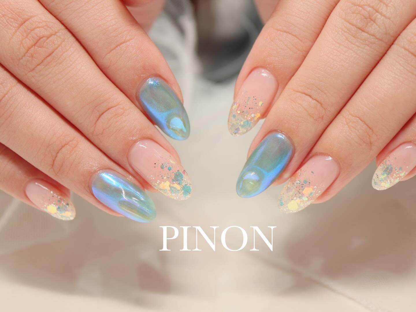 CLETO chrome magのクチコミ「simple course 
color change

キラキラうるうる
とっても可愛い色味.....」（1枚目）