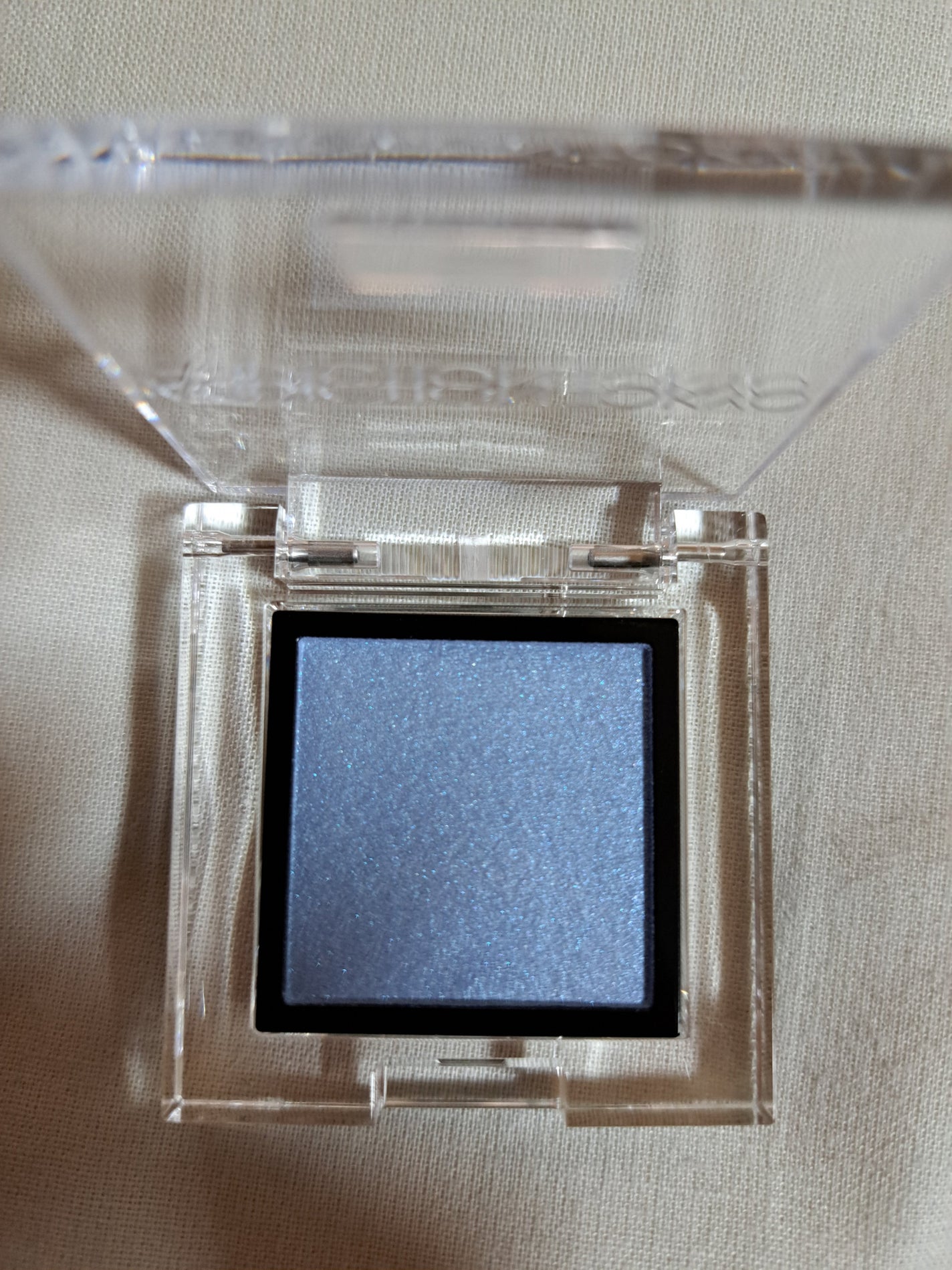 アディクション ザ アイシャドウ プリズム/ADDICTION/単色アイシャドウを使ったクチコミ(2枚目)