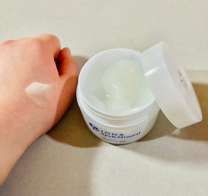 スパ&ミネラル エッセンス ジェル/IONA/フェイスクリームを使ったクチコミ(1枚目)