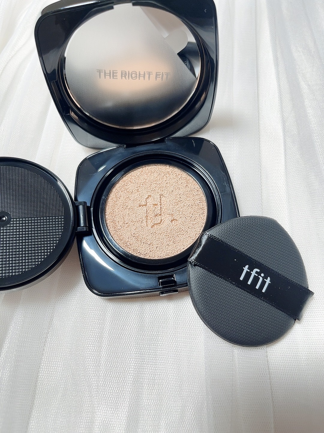 レイヤリングフィット グロークッションEX W01 バニラ(Vanilla)/TFIT/クッションファンデーションを使ったクチコミ（2枚目）