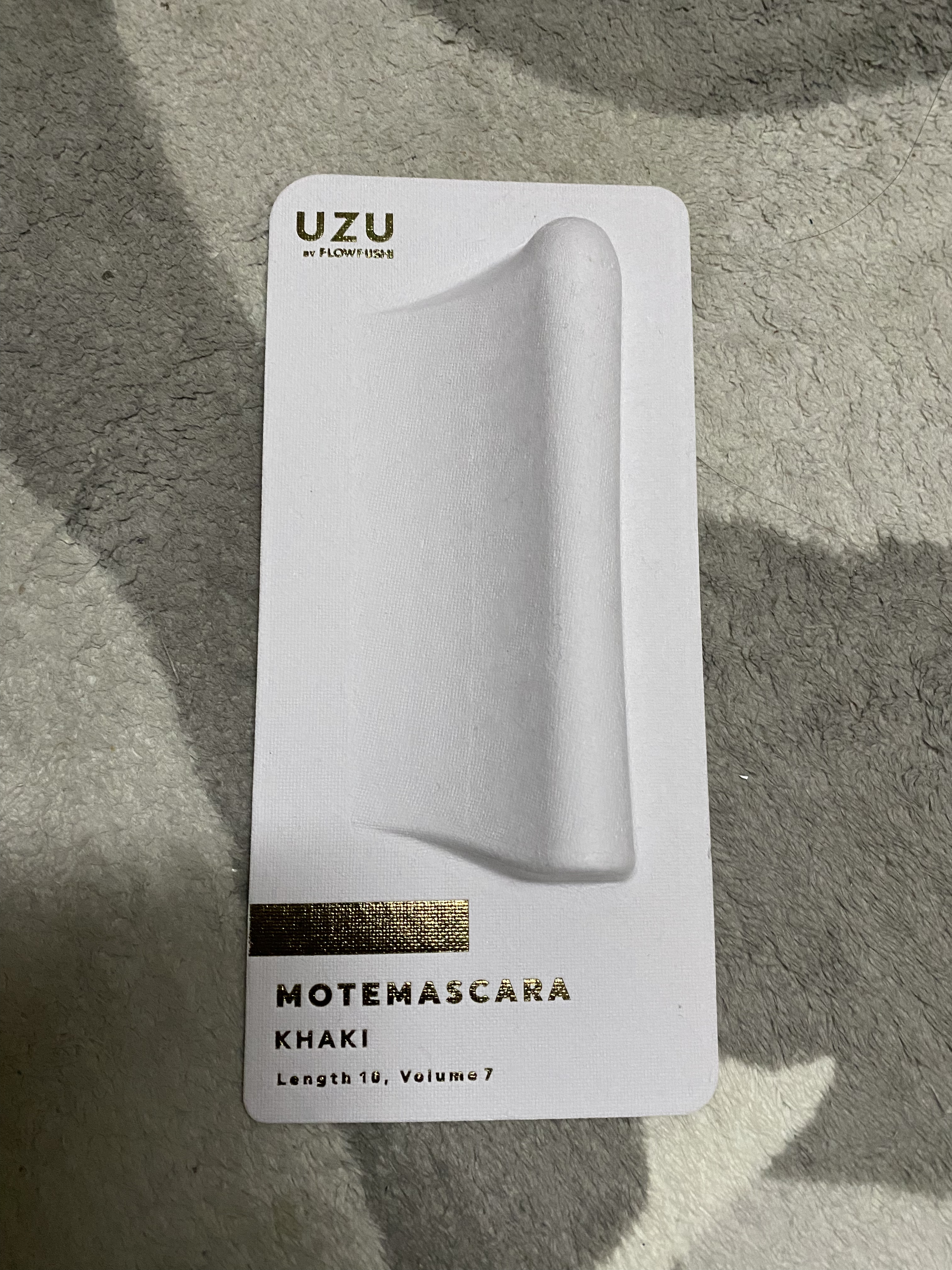 MOTE MASCARA カーキ/UZU BY FLOWFUSHI/マスカラを使ったクチコミ（1枚目）