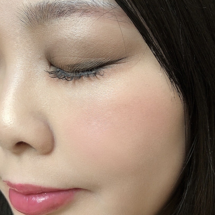 UVクリアフェイスパウダー/CEZANNE/プレストパウダーを使ったクチコミ（3枚目）