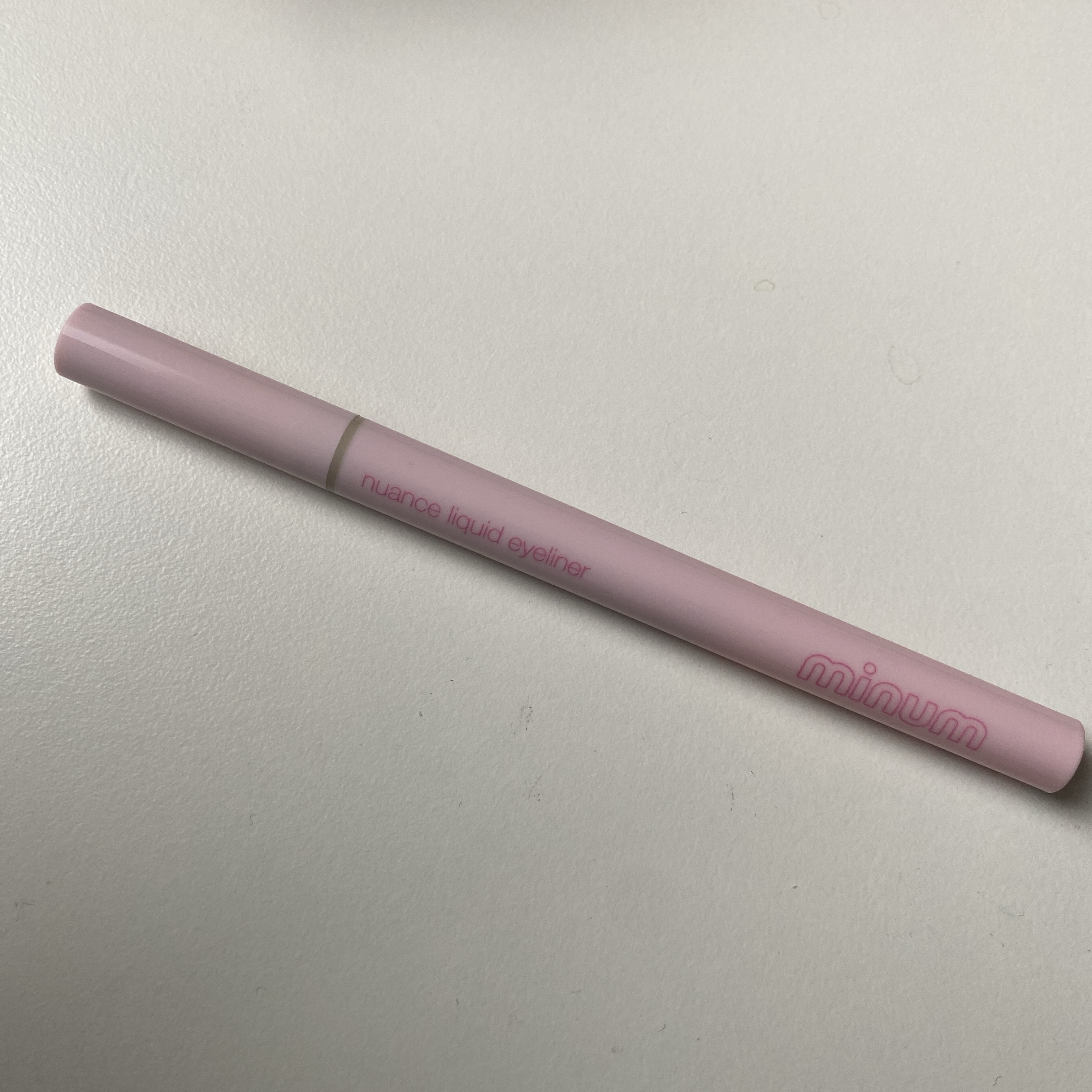 ニュアンスリキッドアイライナー 02 グレージュ/minum/リキッドアイライナーを使ったクチコミ（1枚目）